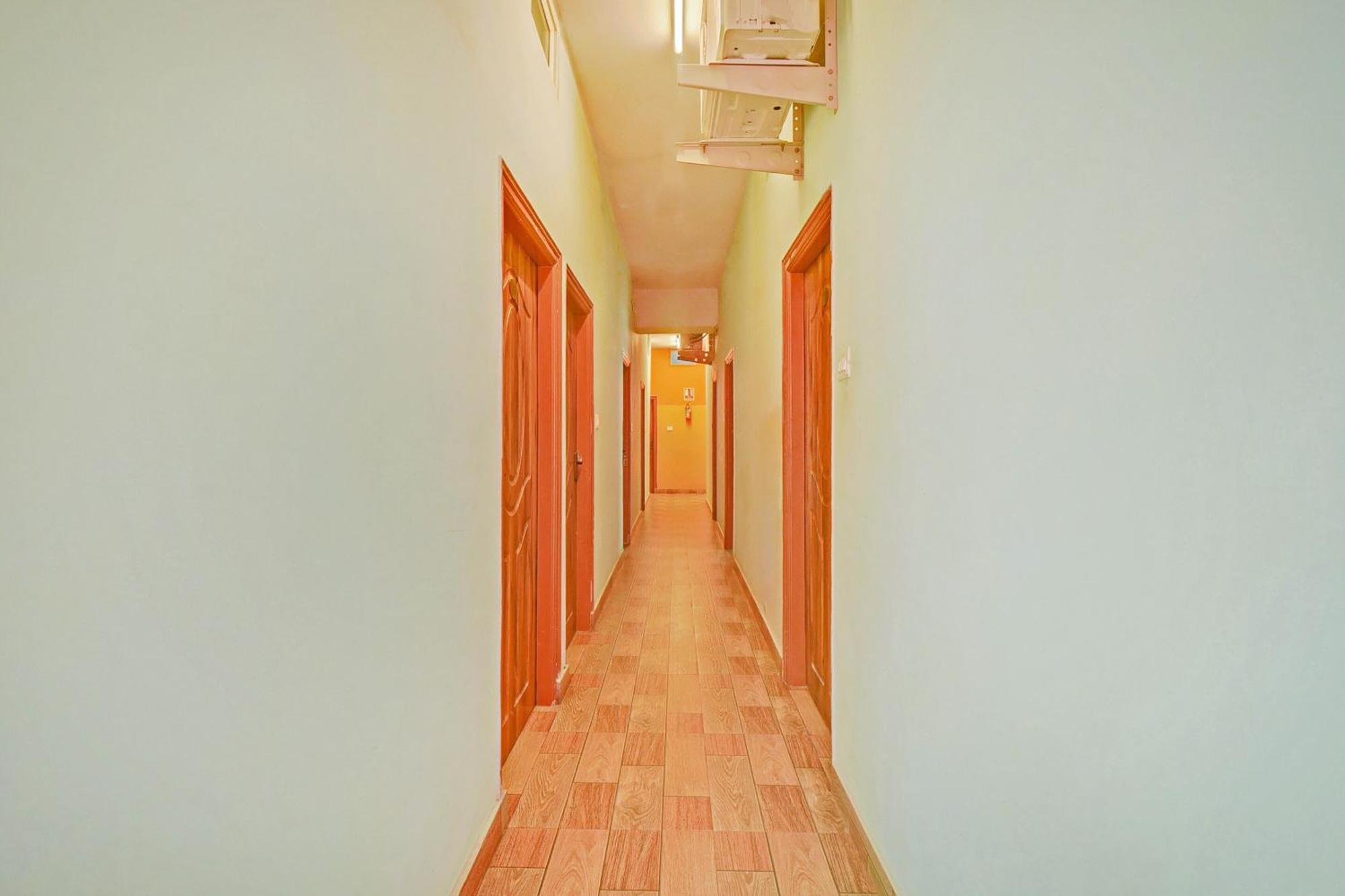 Hotel O Sri Sai Guru Comforts 3*