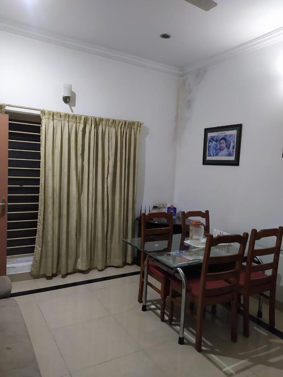 Homestay Abids