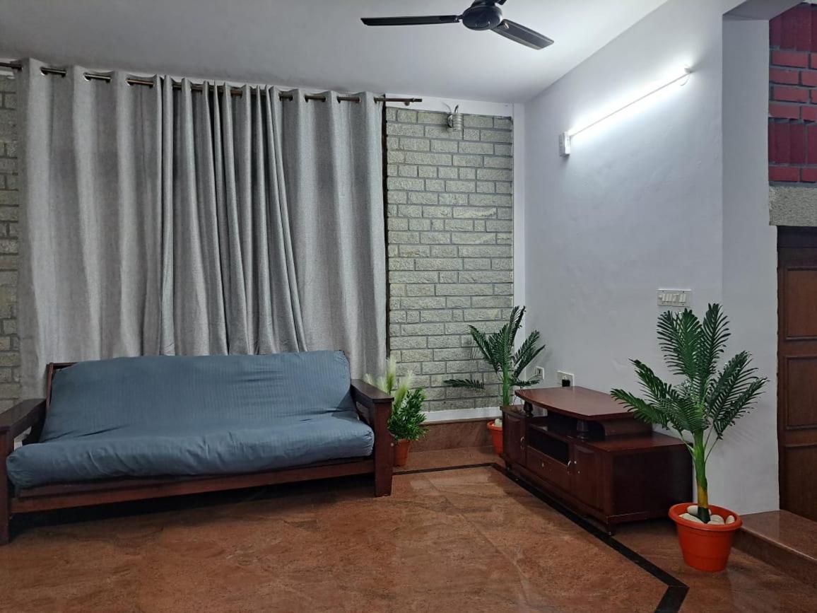 Hebbal Oasis With Fully Private Pool *