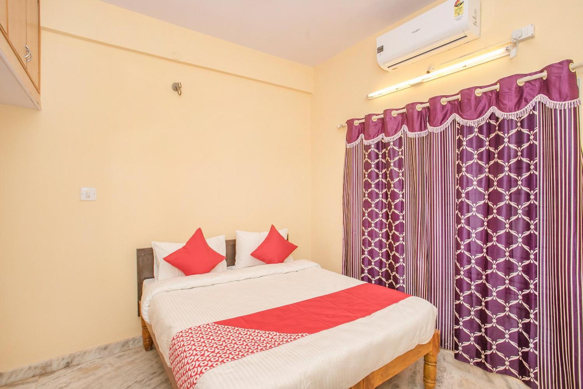 O Sai Kuteer Near Ragigudda Sri Prasanna Anjaneyaswamy Temple Hotel 3*