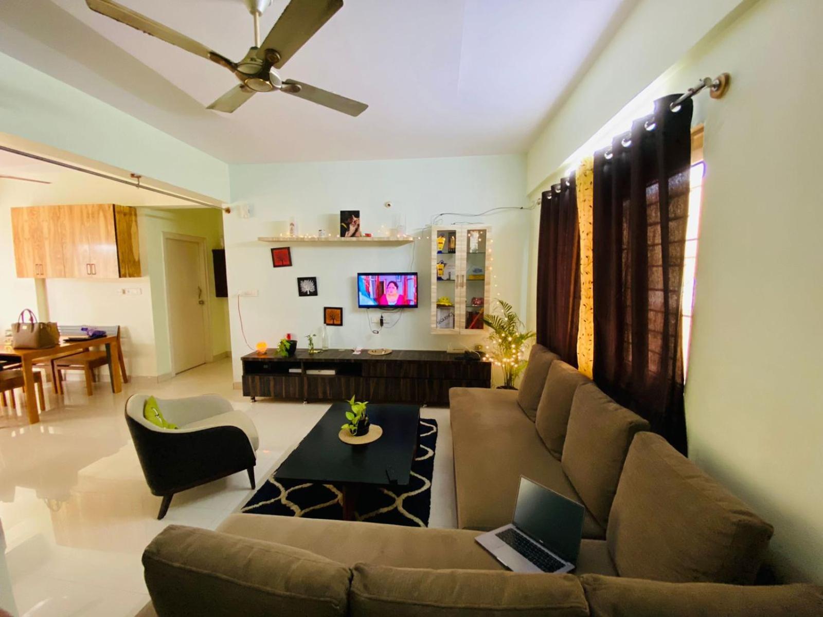 Homestay In The Heart Of The *