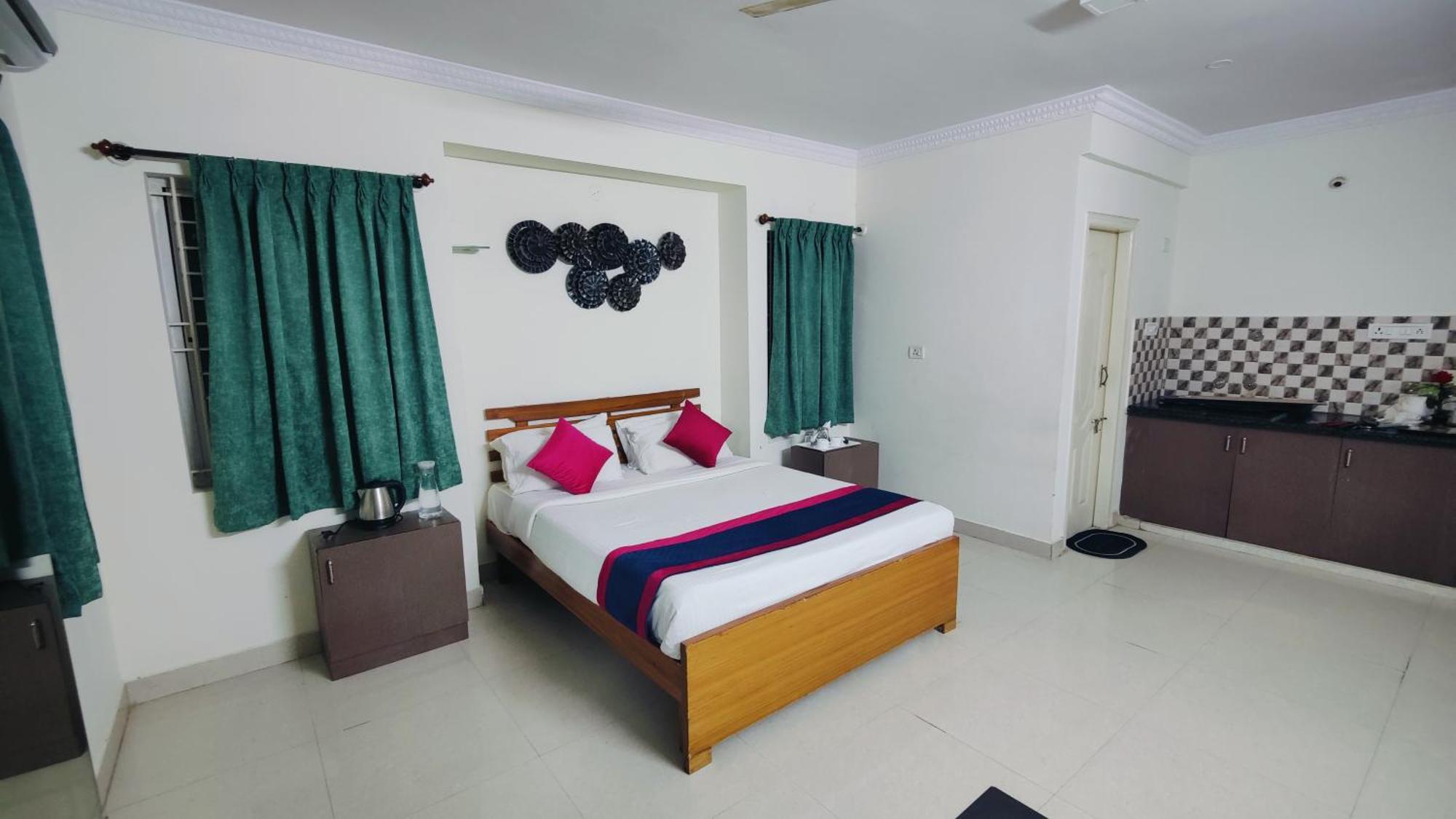 Hotel Mann Pasand Feel The Luxury 4*