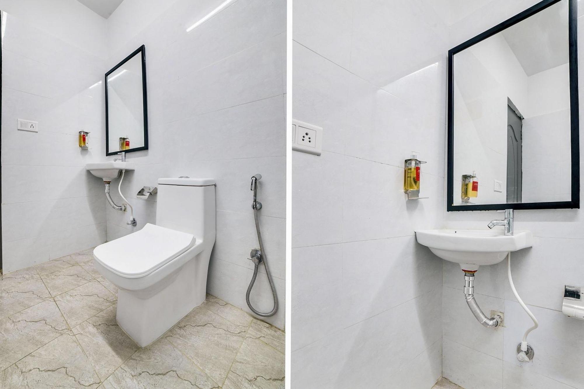 Townhouse Sarvar Hospitality Near Ascendas Park Square Mall 4*