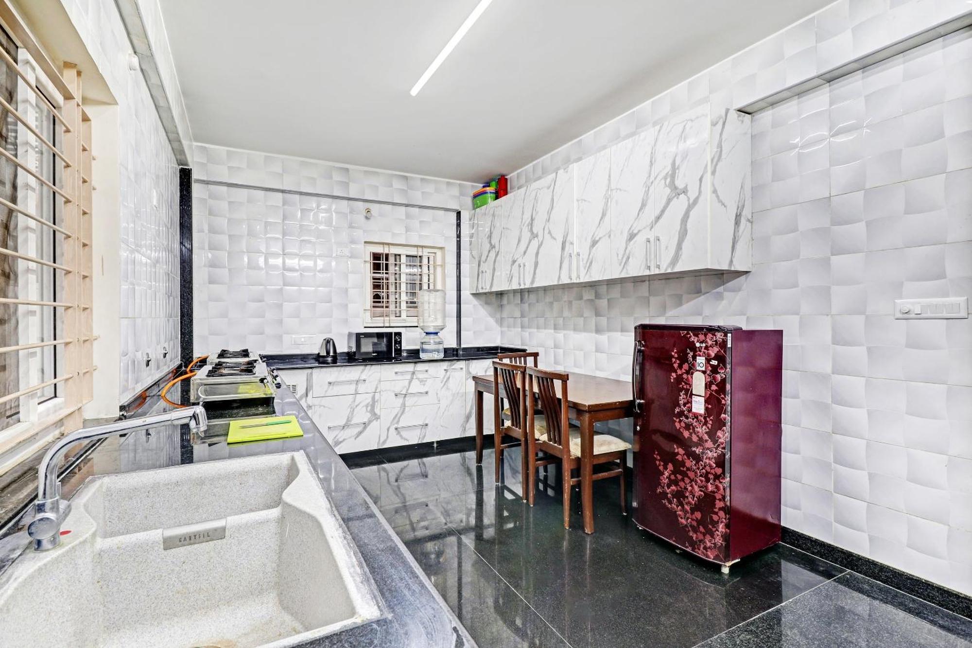 Hotel Capital O R R Residency Bangalore