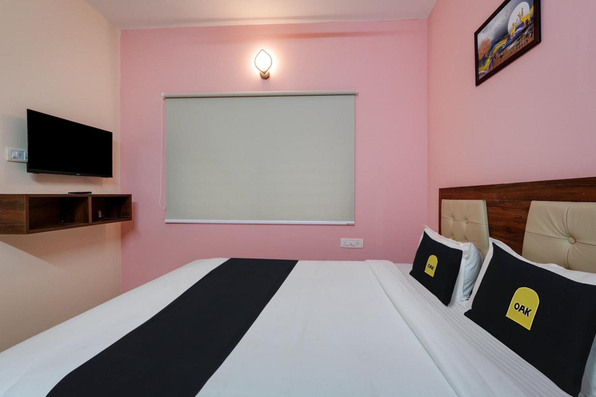 Hotel Collection O Veritas Grand Bangalore