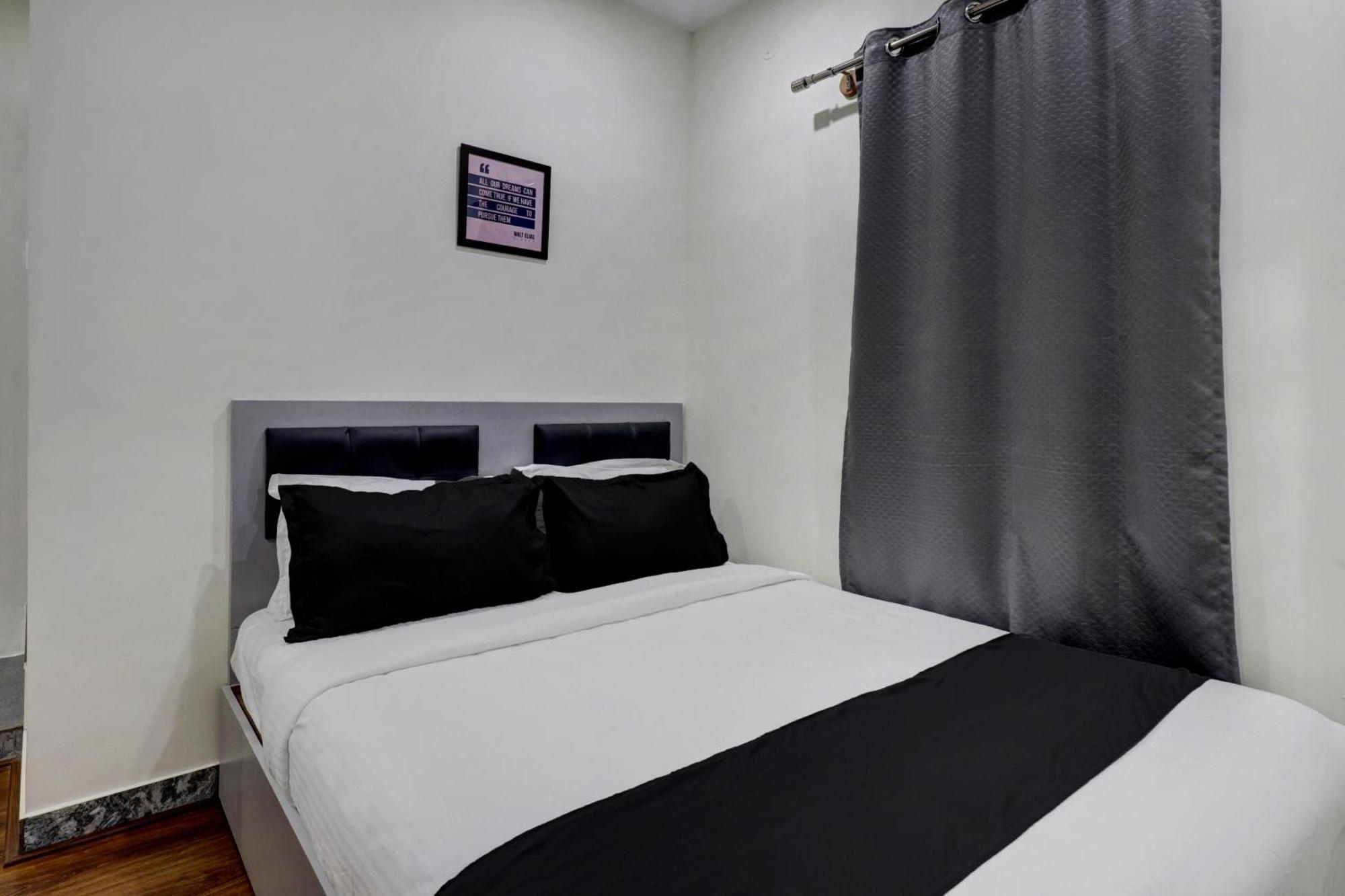 Hotel Collection O Ivory Pearl Bangalore