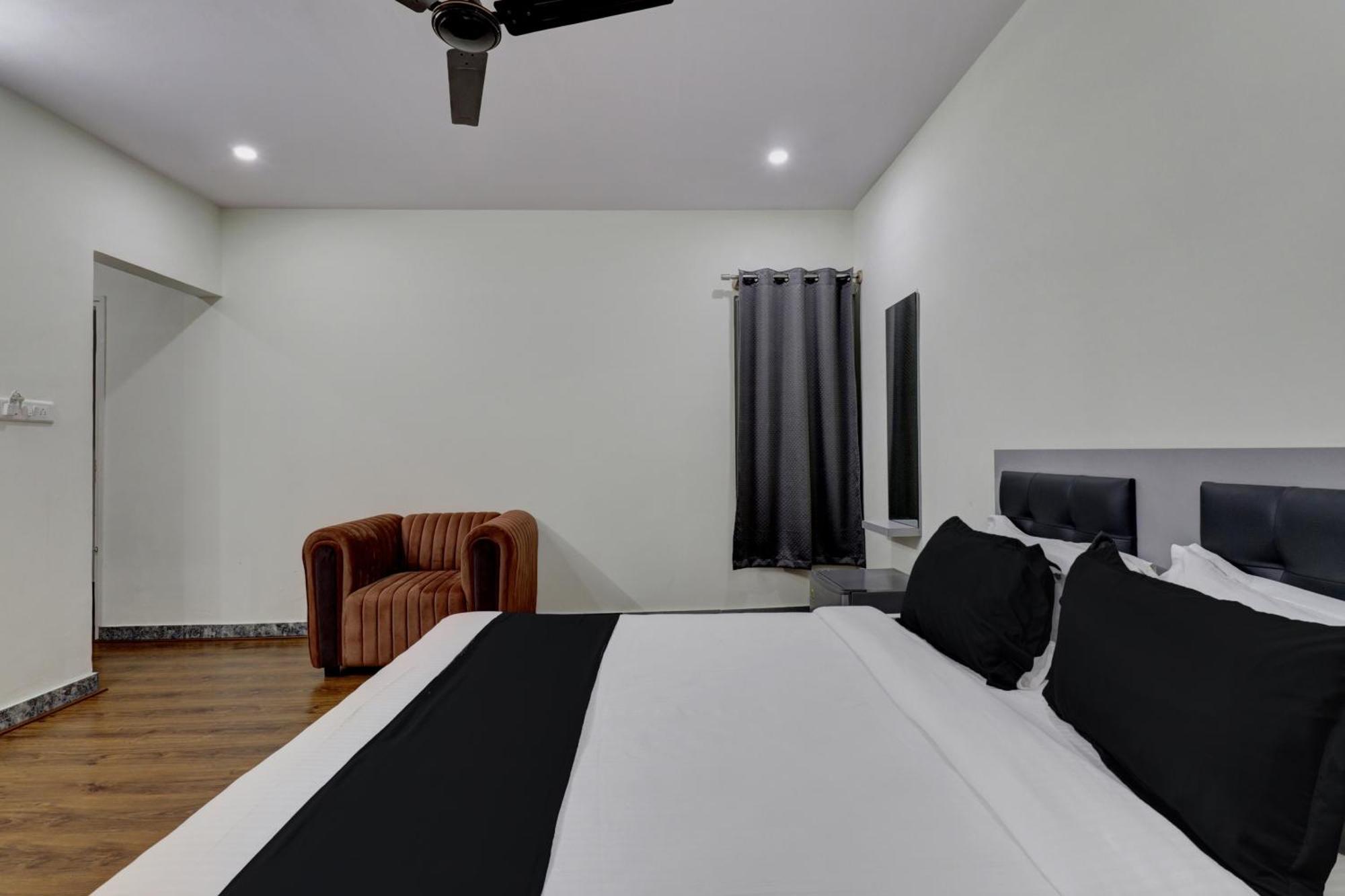 Hotel Collection O Ivory Pearl Bangalore