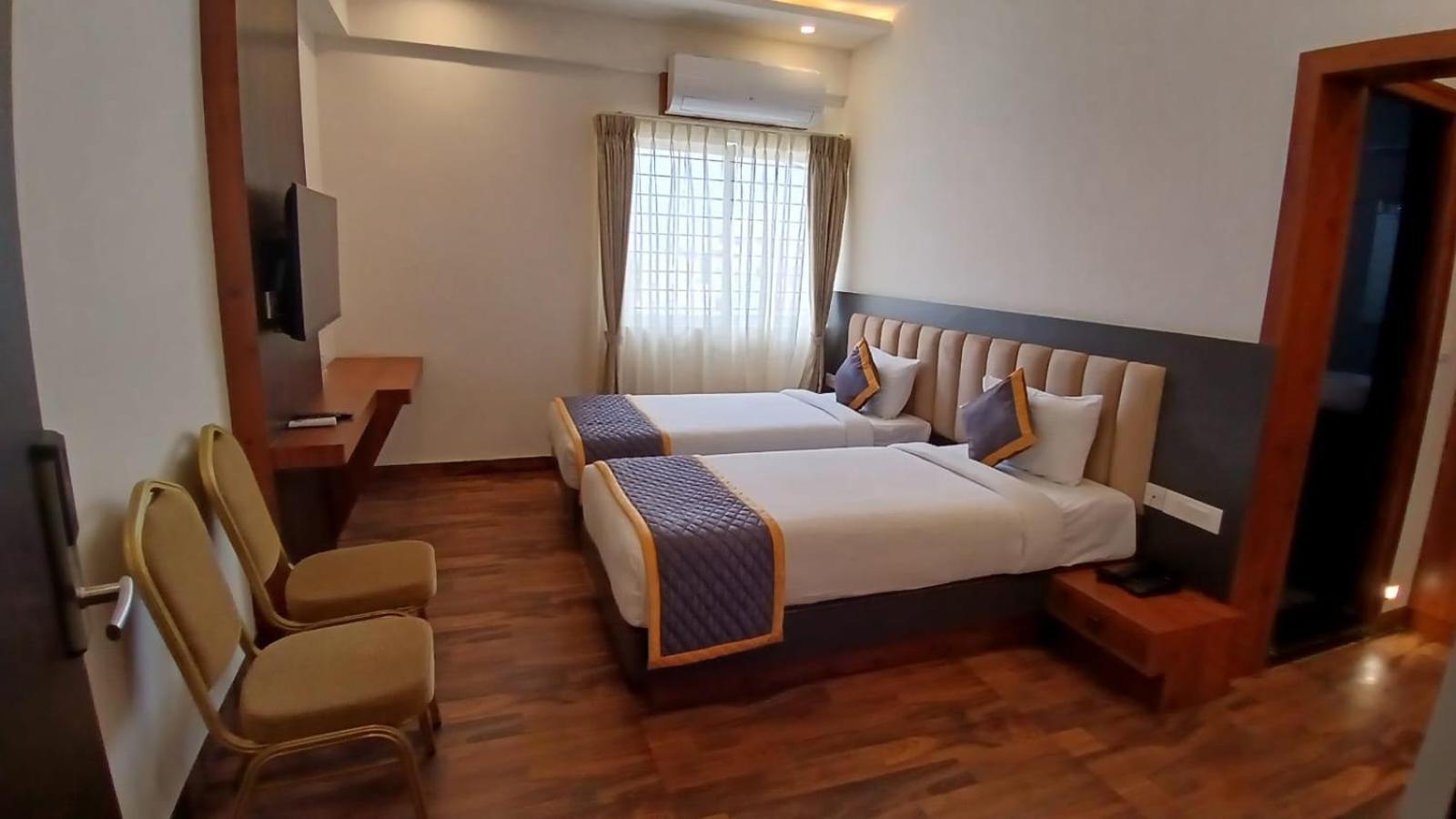 Pph Living Rajathagiri Palace Premium Hotel