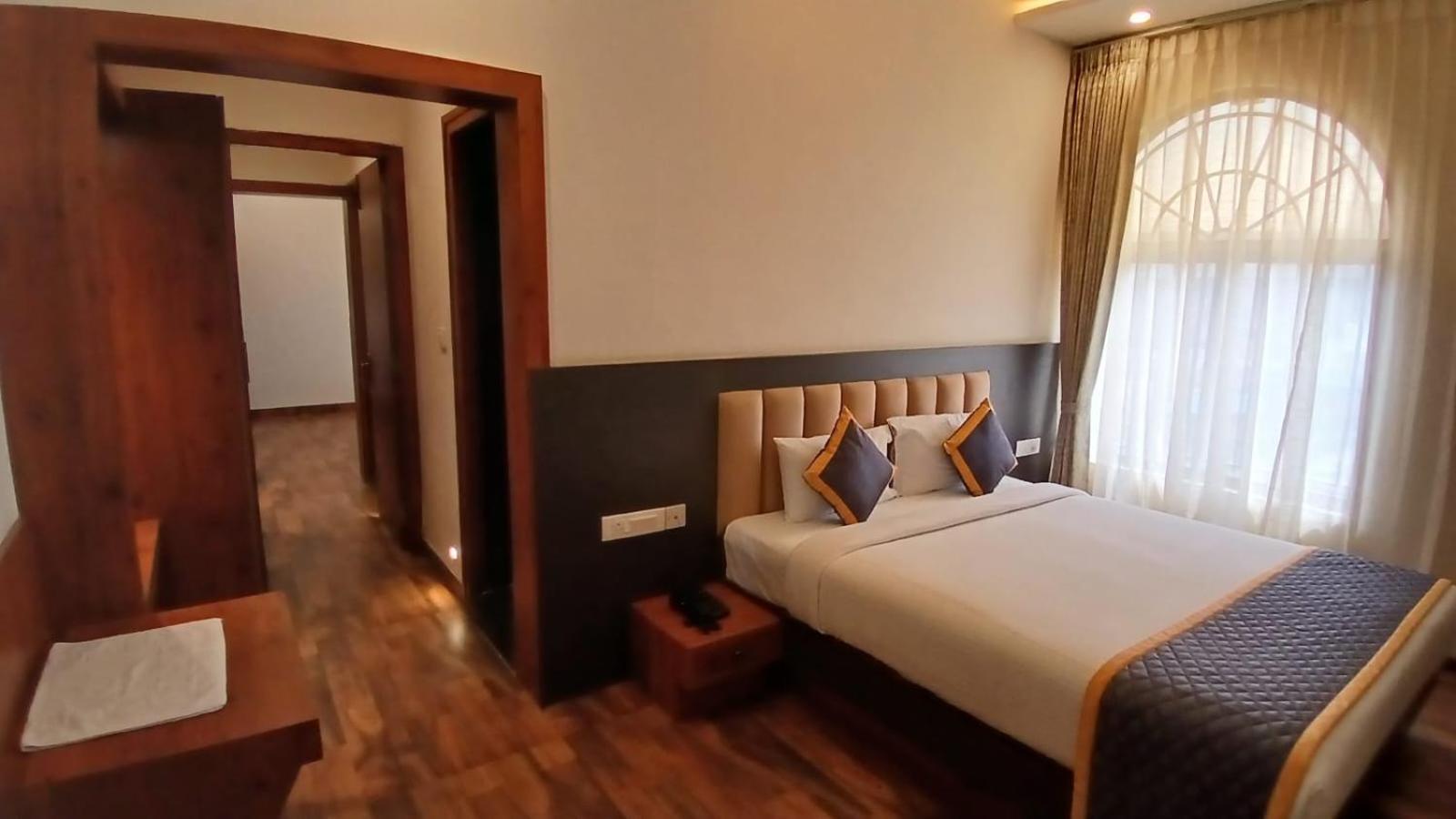 Pph Living Rajathagiri Palace Premium 3* Bangalore