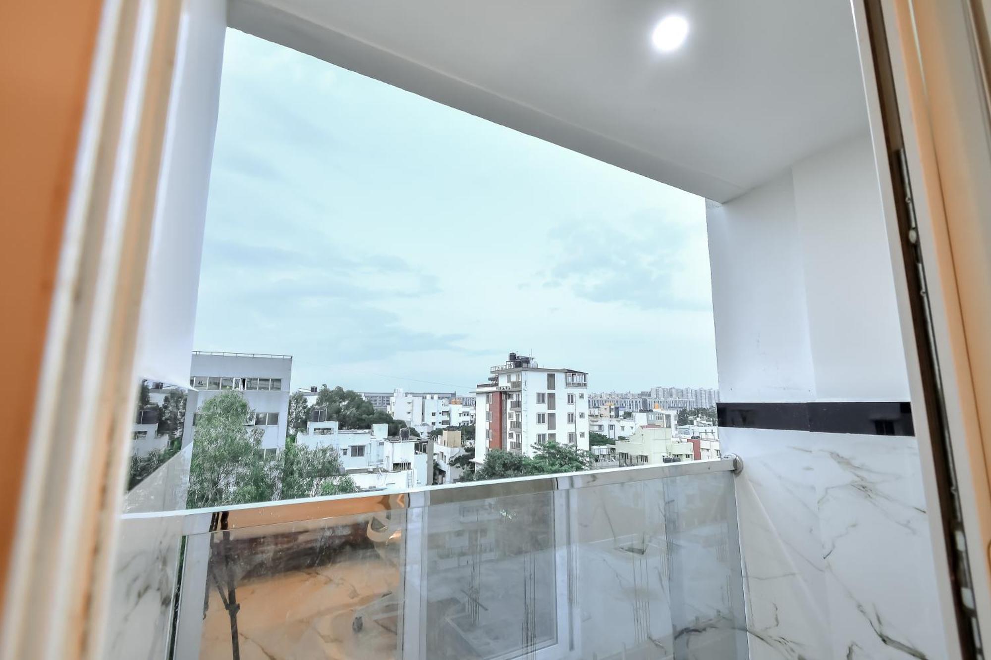 Namma Homeslice, Balcony In Brookefield Hotel 3*