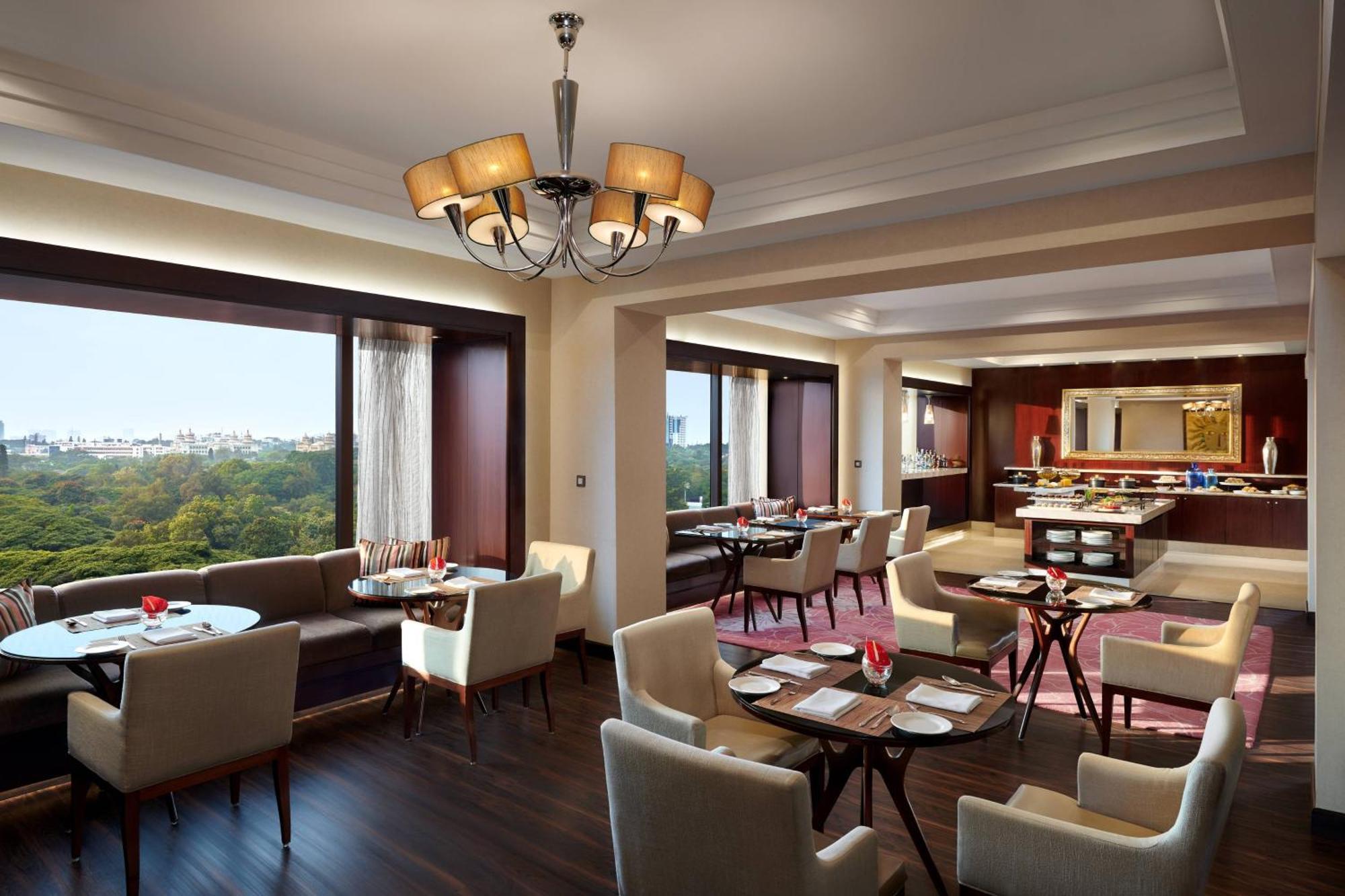 Jw Marriott Hotel 5*