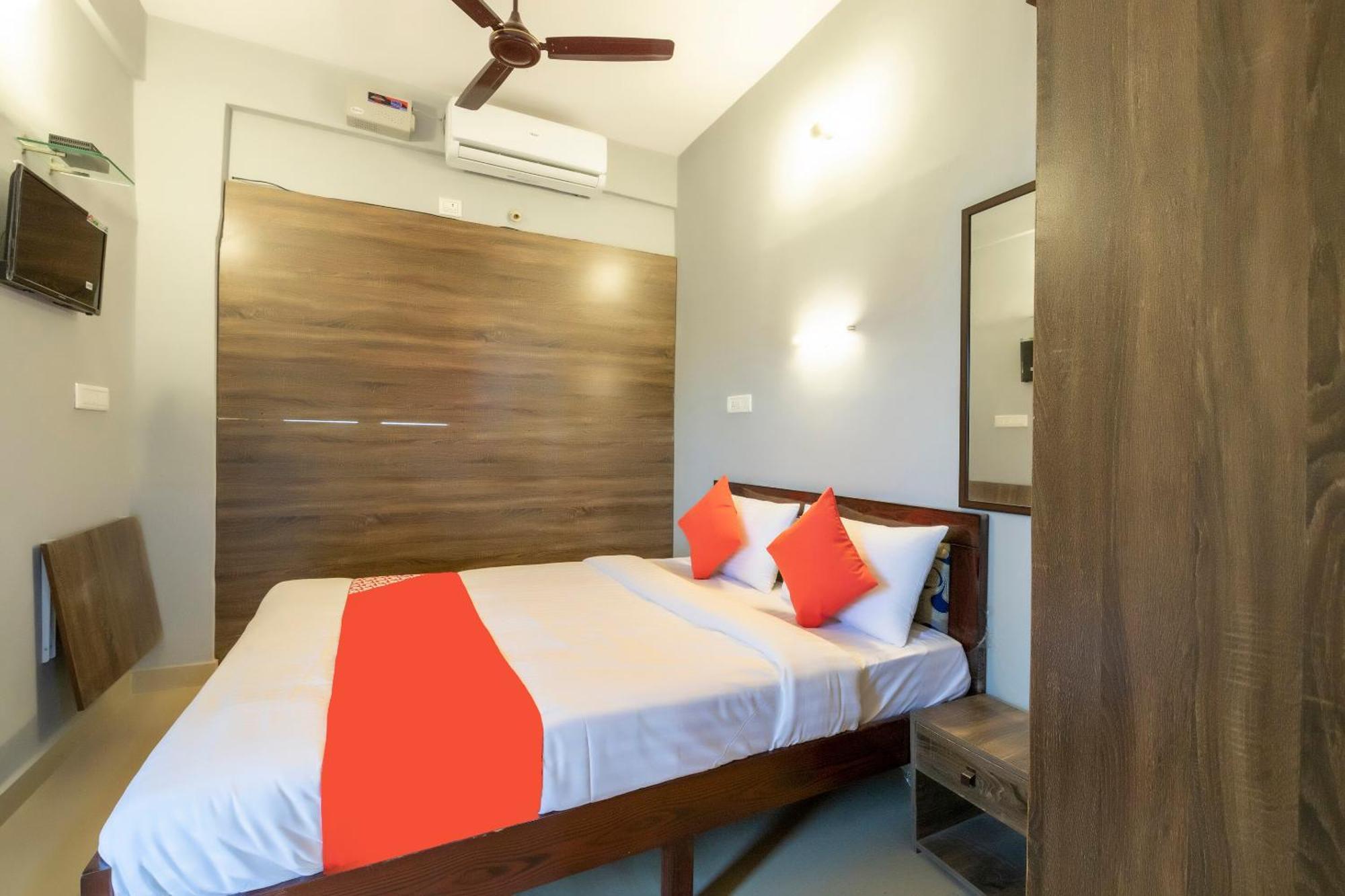Hotel O Gold Inn Grey Bangalore