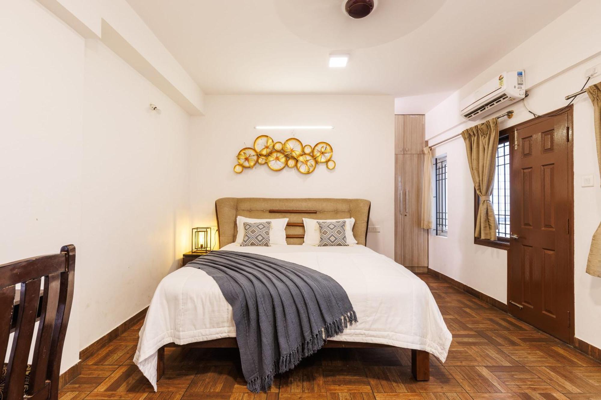 Hotel White Lotus By Orbit
