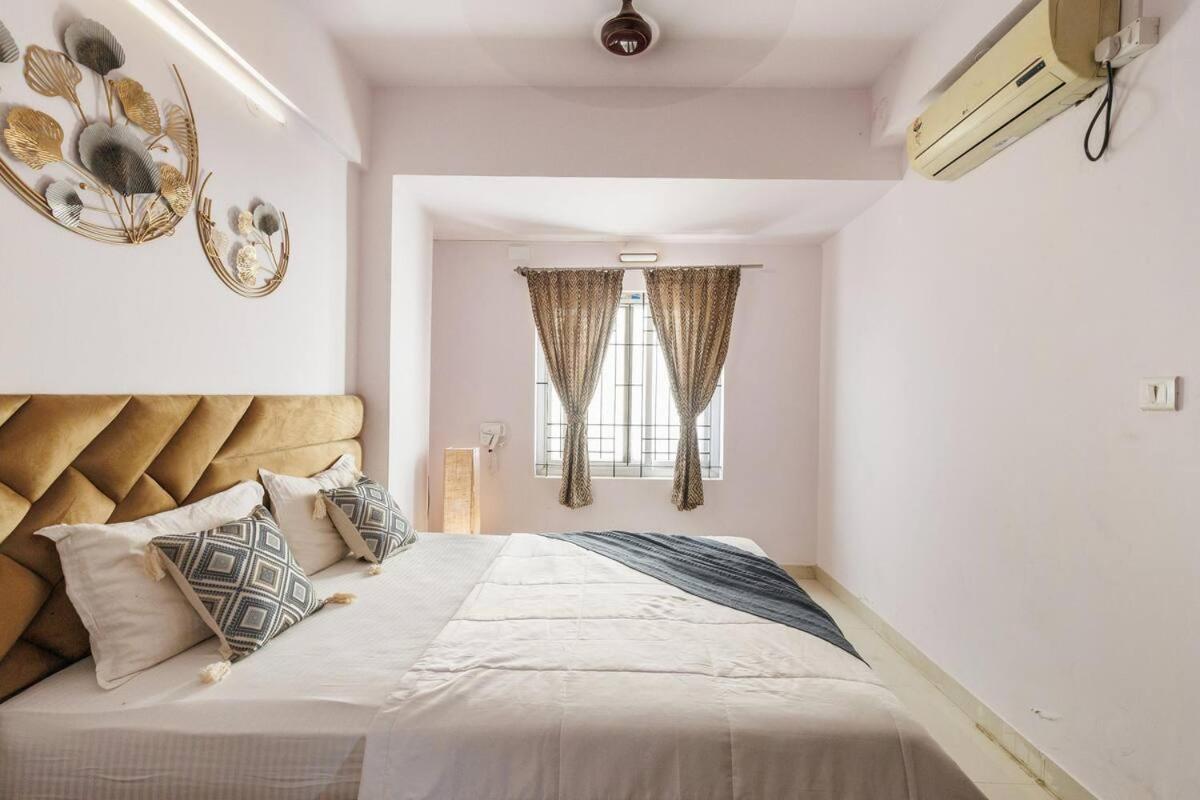 White Lotus By Orbit Hotel Bangalore