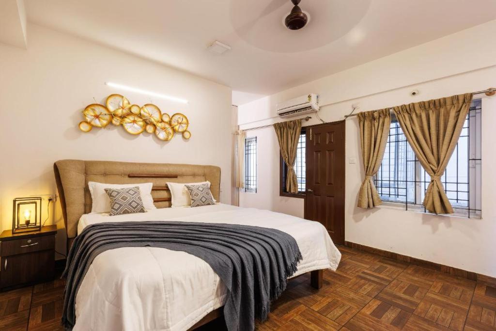 Hotel White Lotus By Orbit 4*