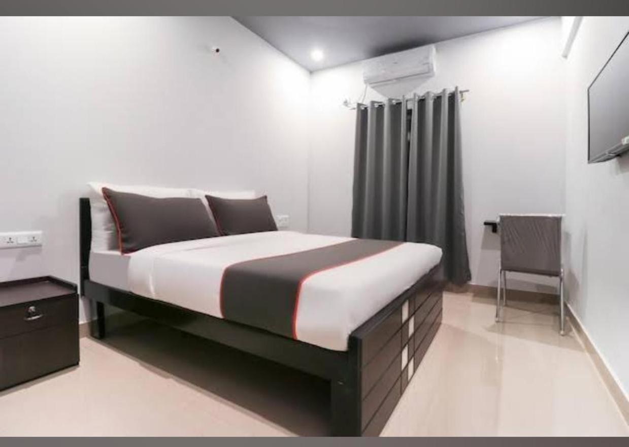 Hotel Ira Sathyajothi Comfort Bangalore
