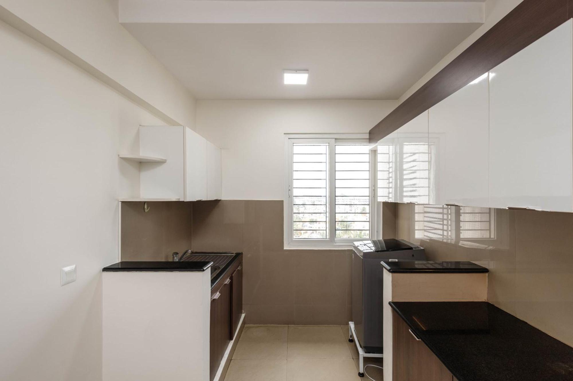 Lakeview Nr Indiranagar 30n Min * Bangalore