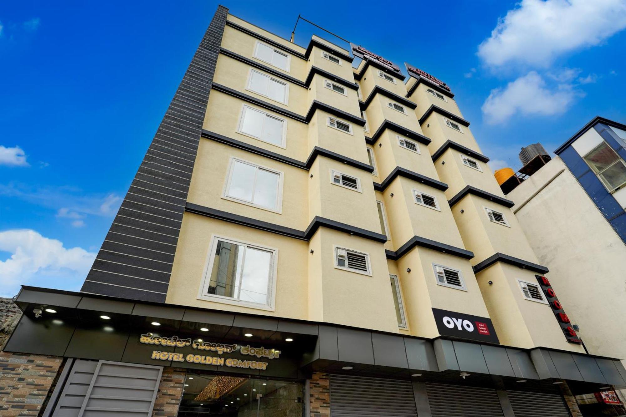 O Golden Comforts Hotel