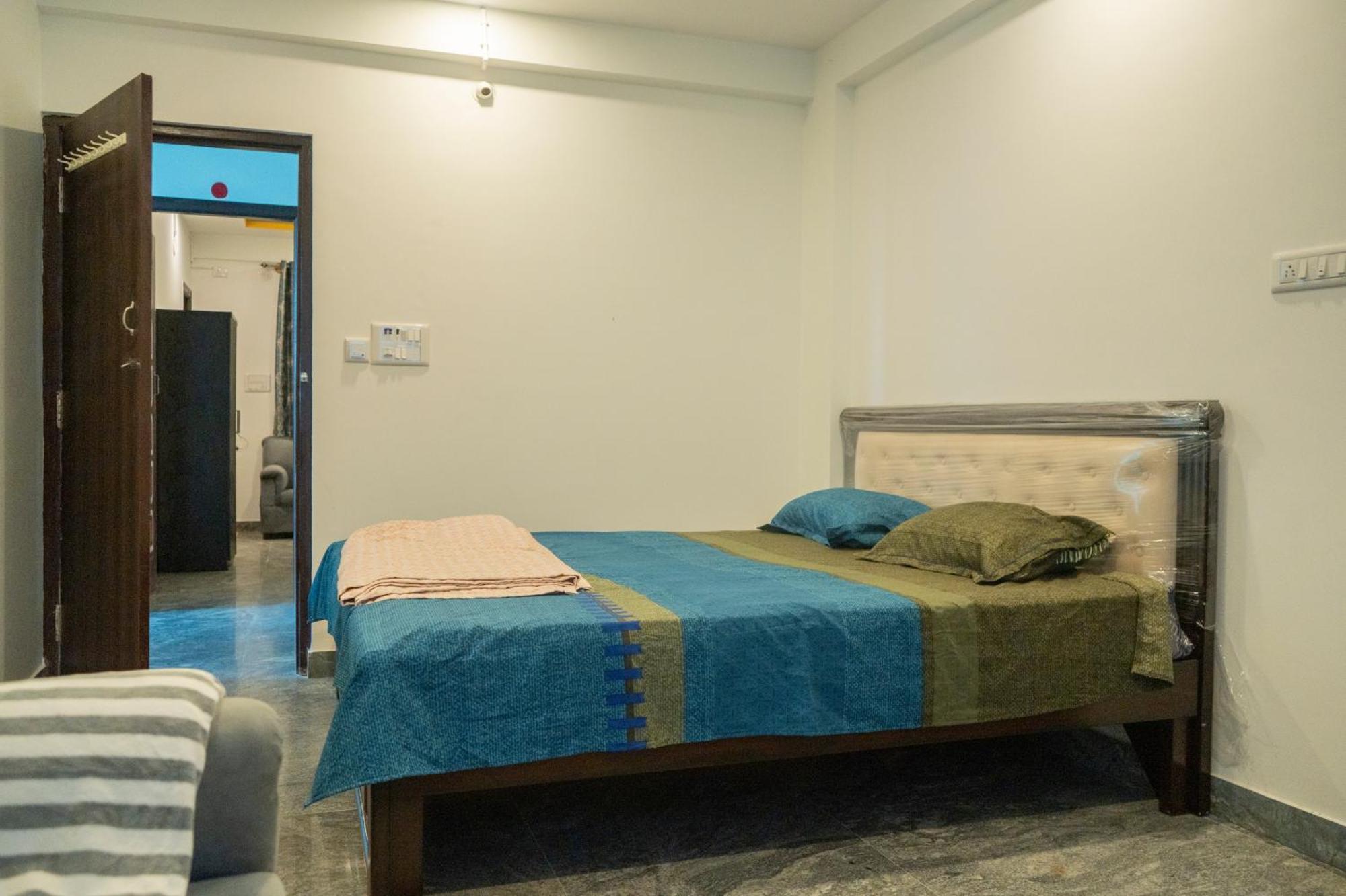 Hostel Vj