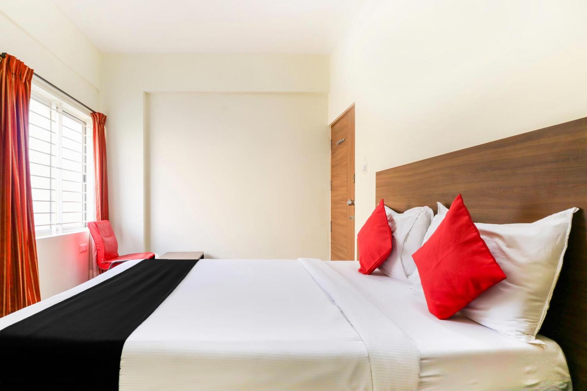 Hotel O Champion Comfort Near Hosahalli Metro Station 3*