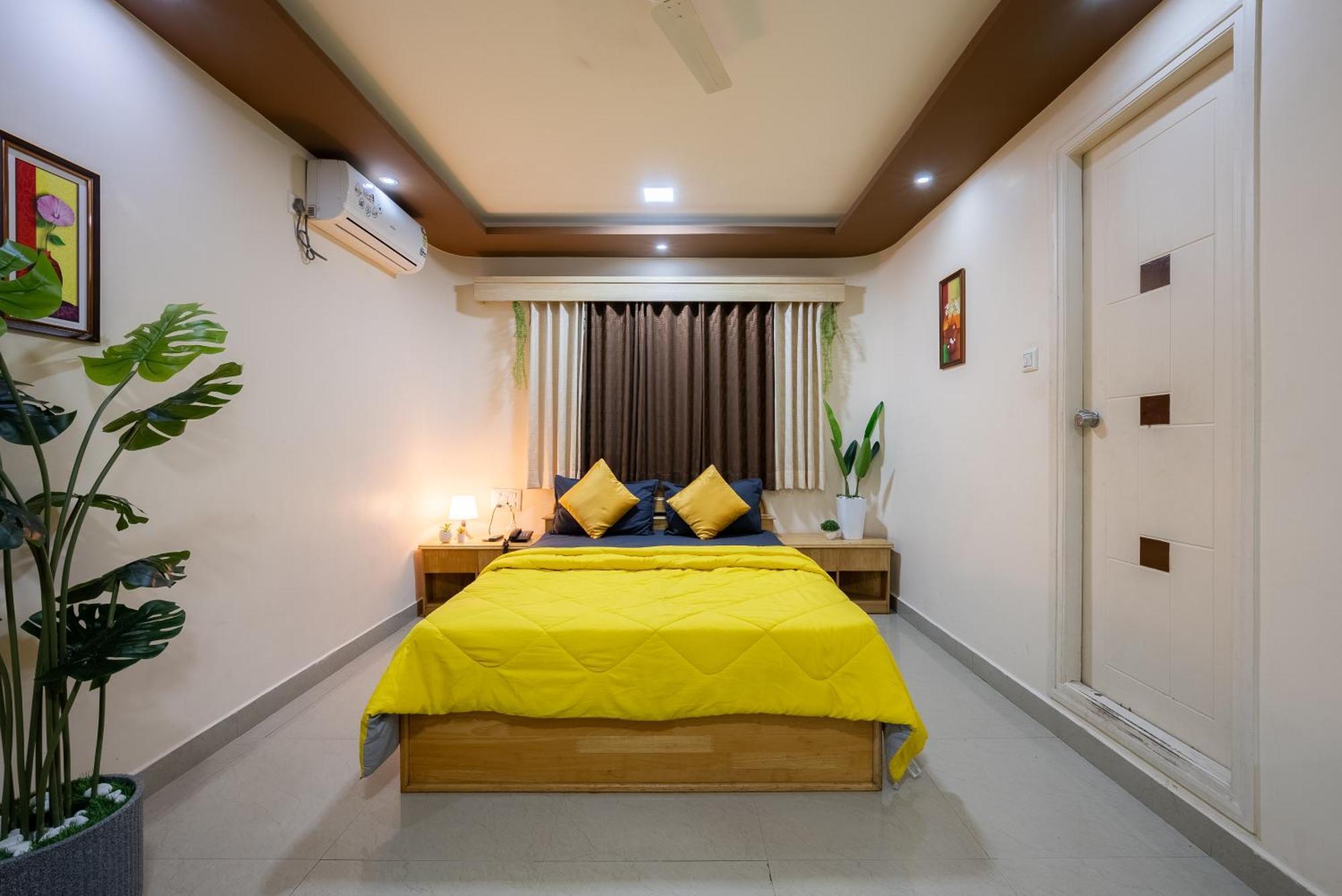 Hw Lhasa - Koramangala Sony World Signal Apartment Bangalore