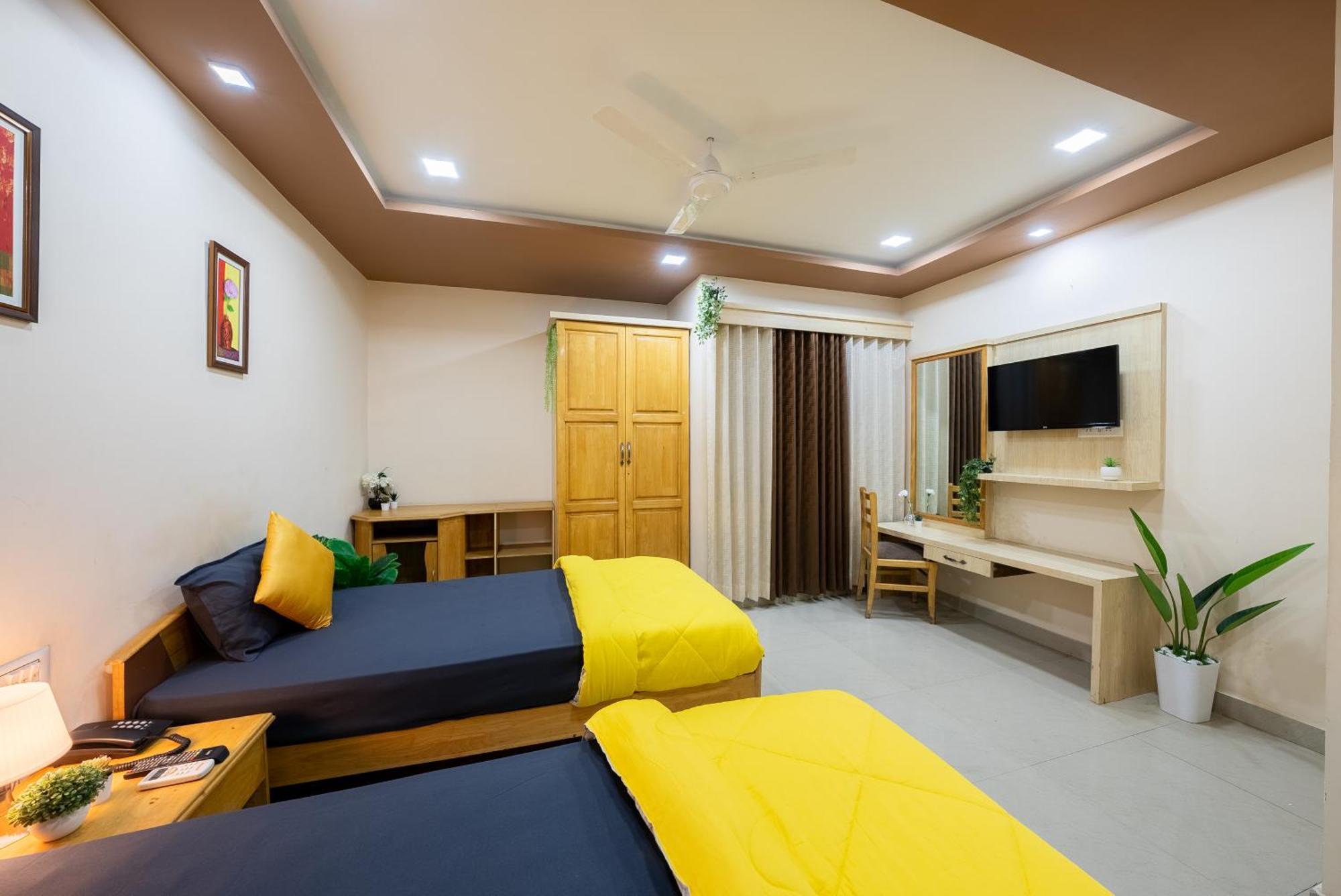 Hw Lhasa - Koramangala Sony World Signal Apartment