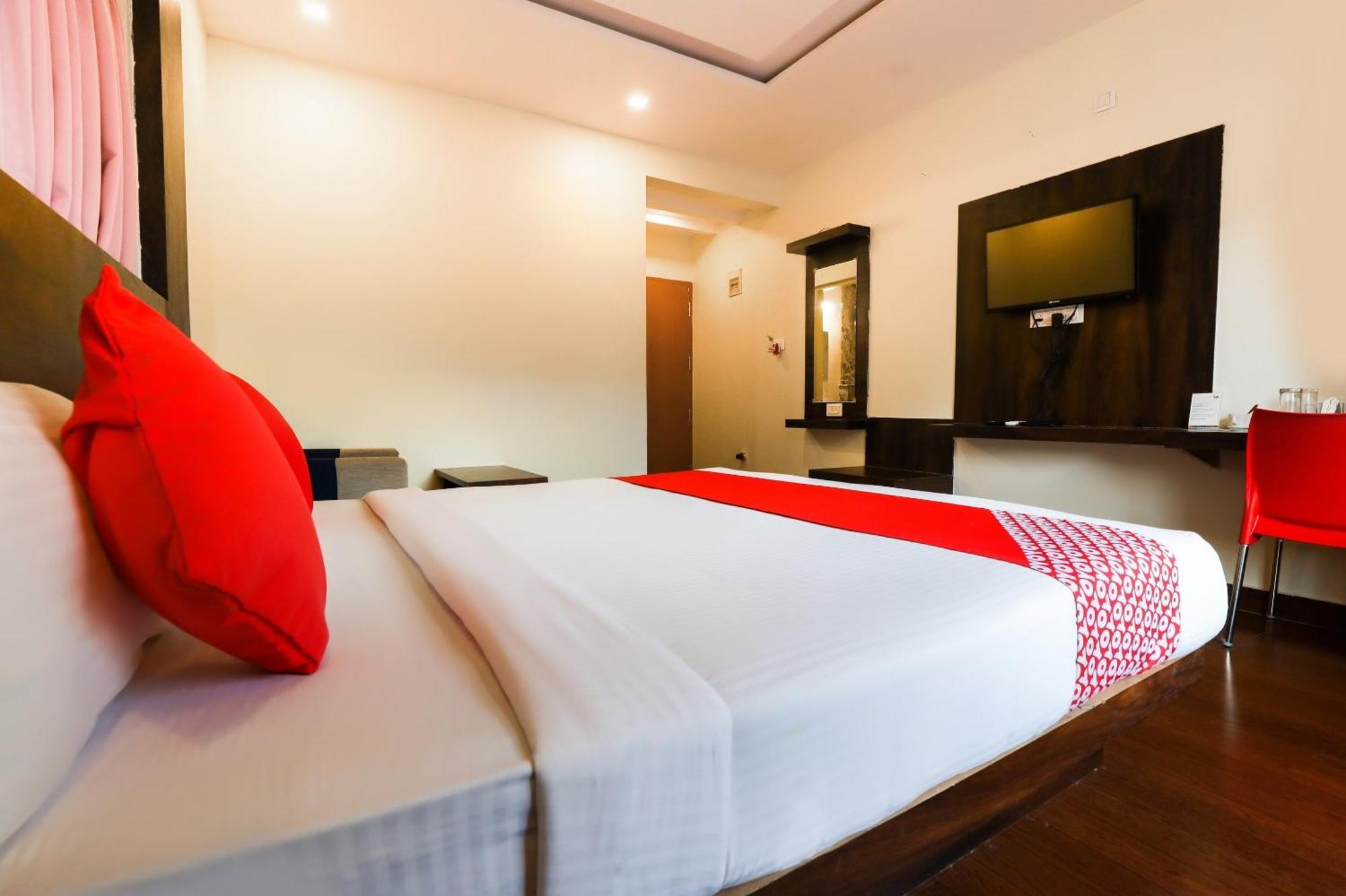O Royal Wood Premier Hotel
