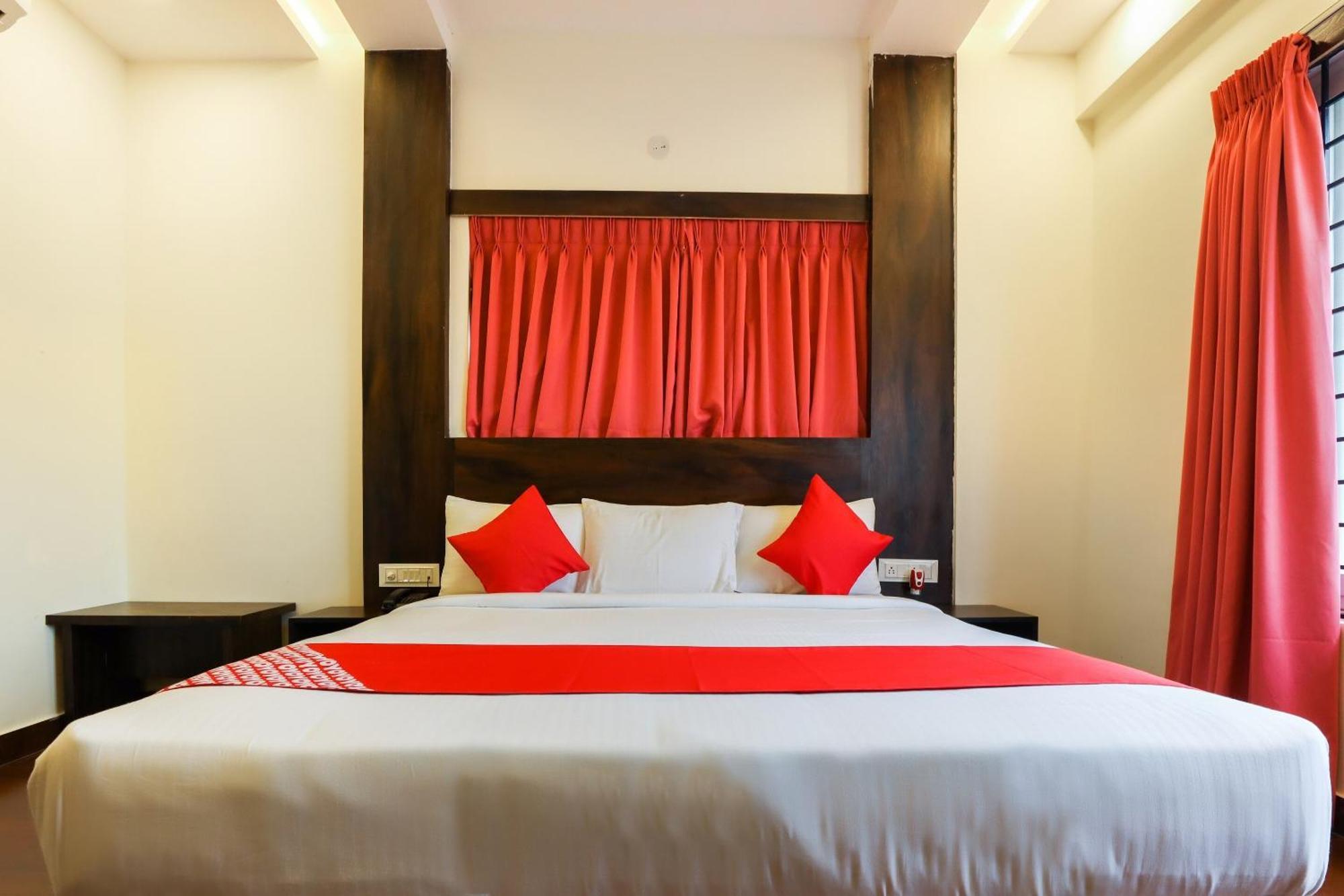 O Royal Wood Premier Hotel