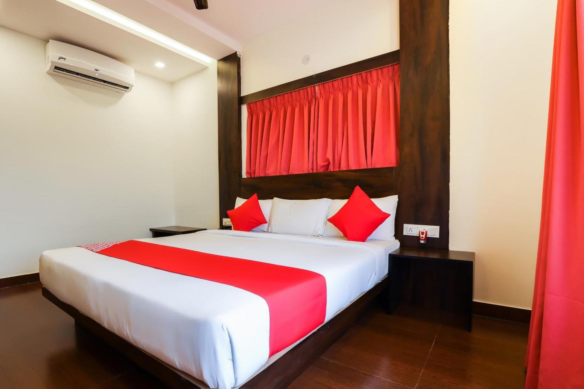 O Royal Wood Premier Hotel