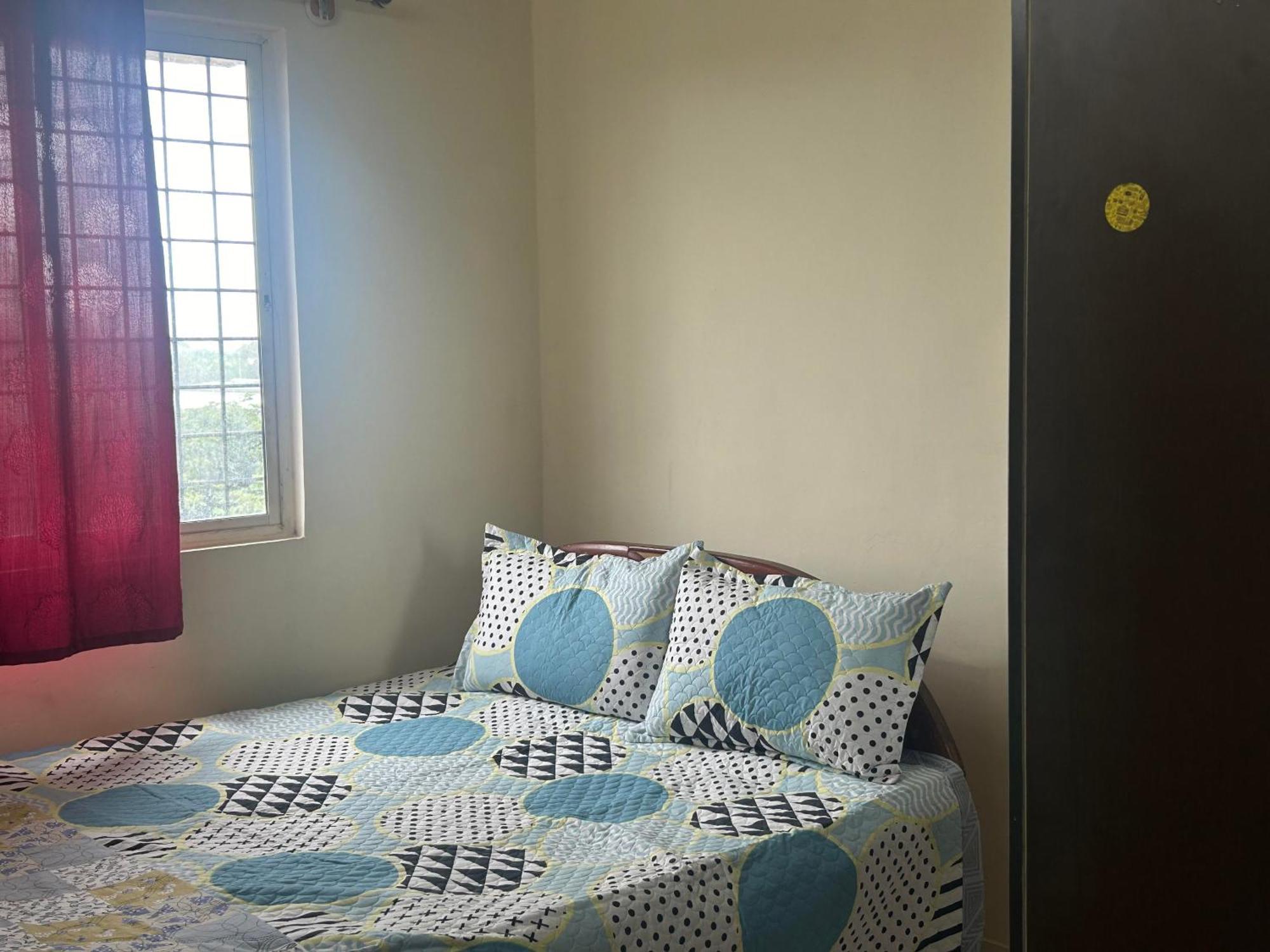 Apartamento Aayushman Homes