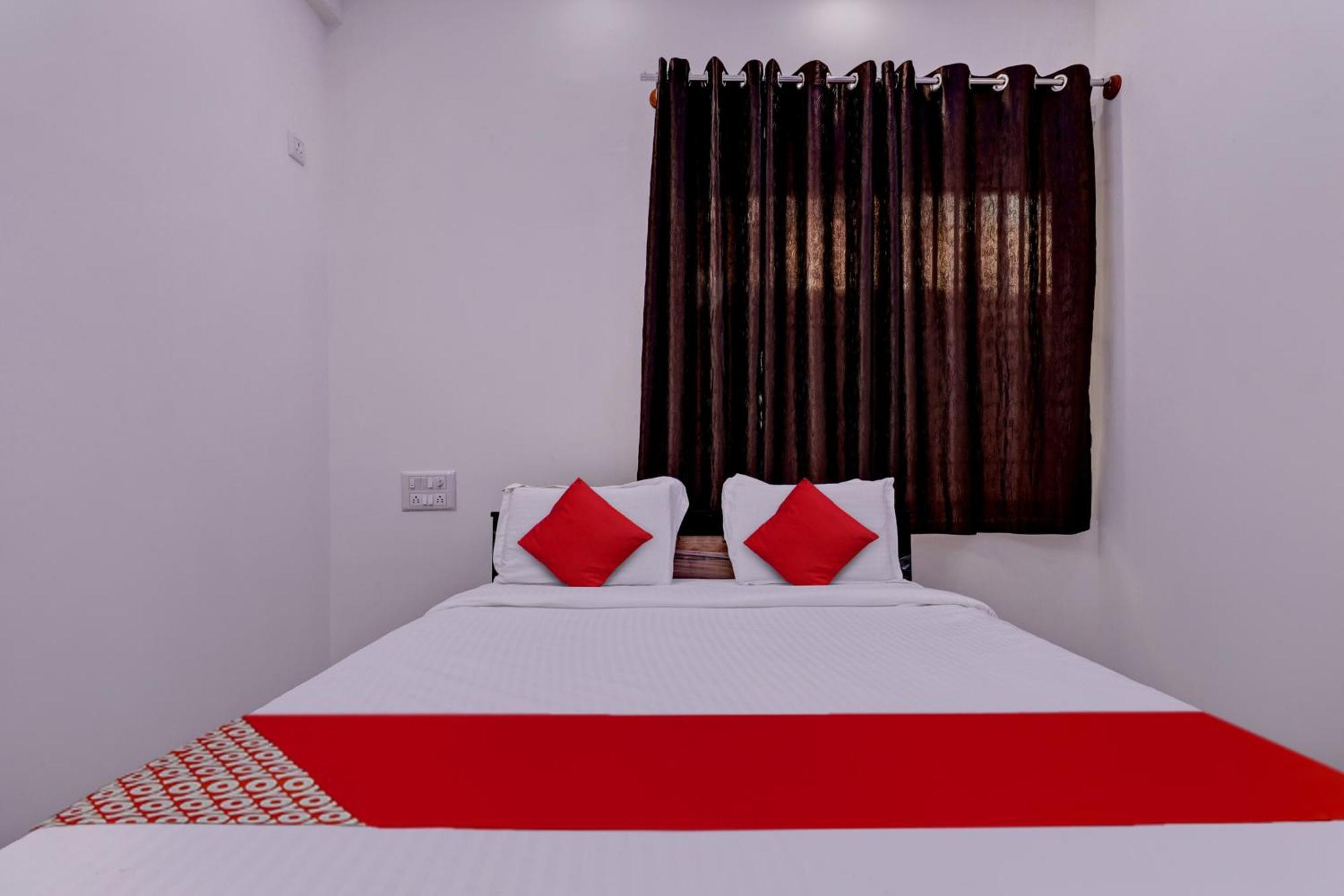 Hotel O Maruthi Paradise 3*