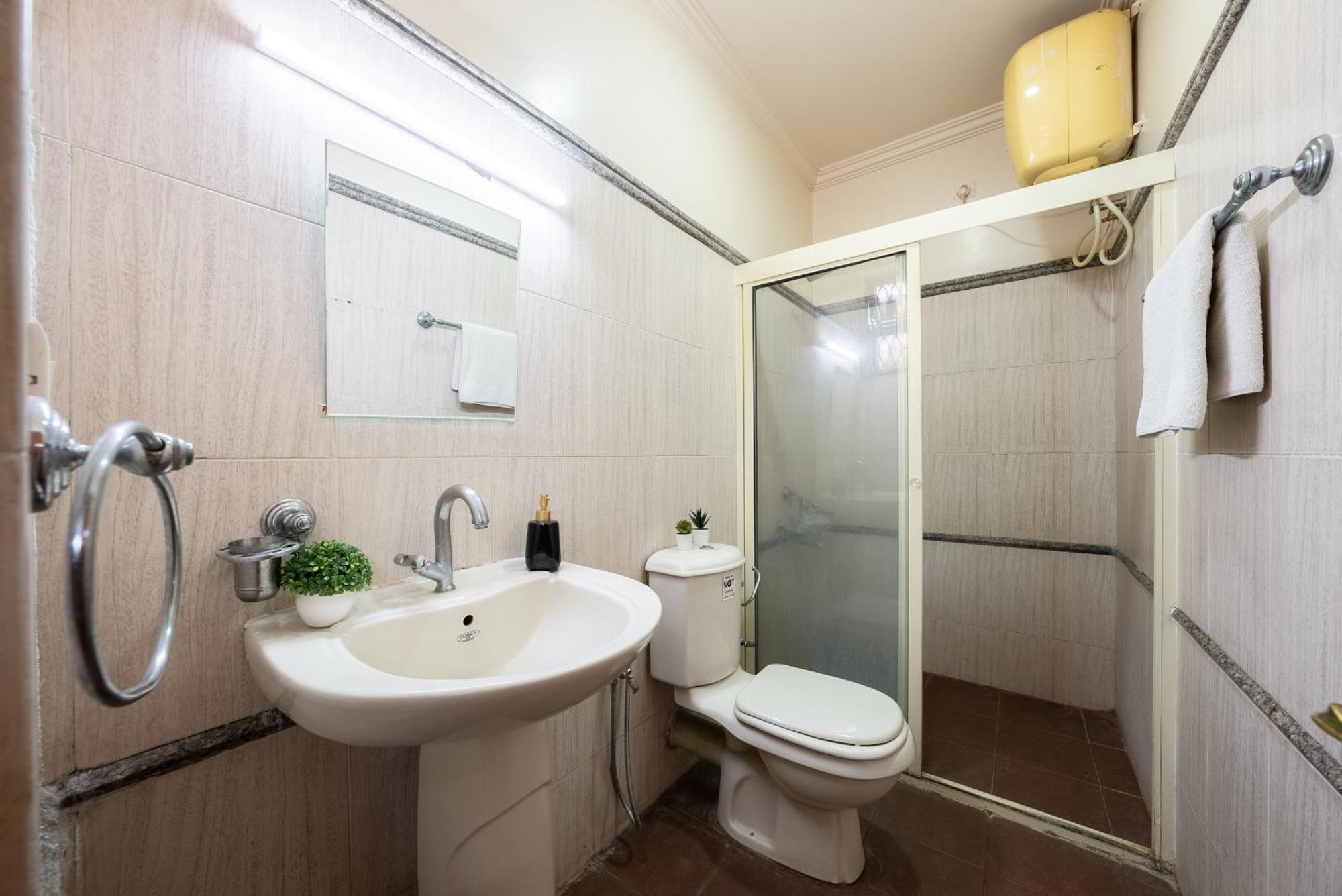 Hw Bali Indiranagar Bagmane Tech Park Apartment