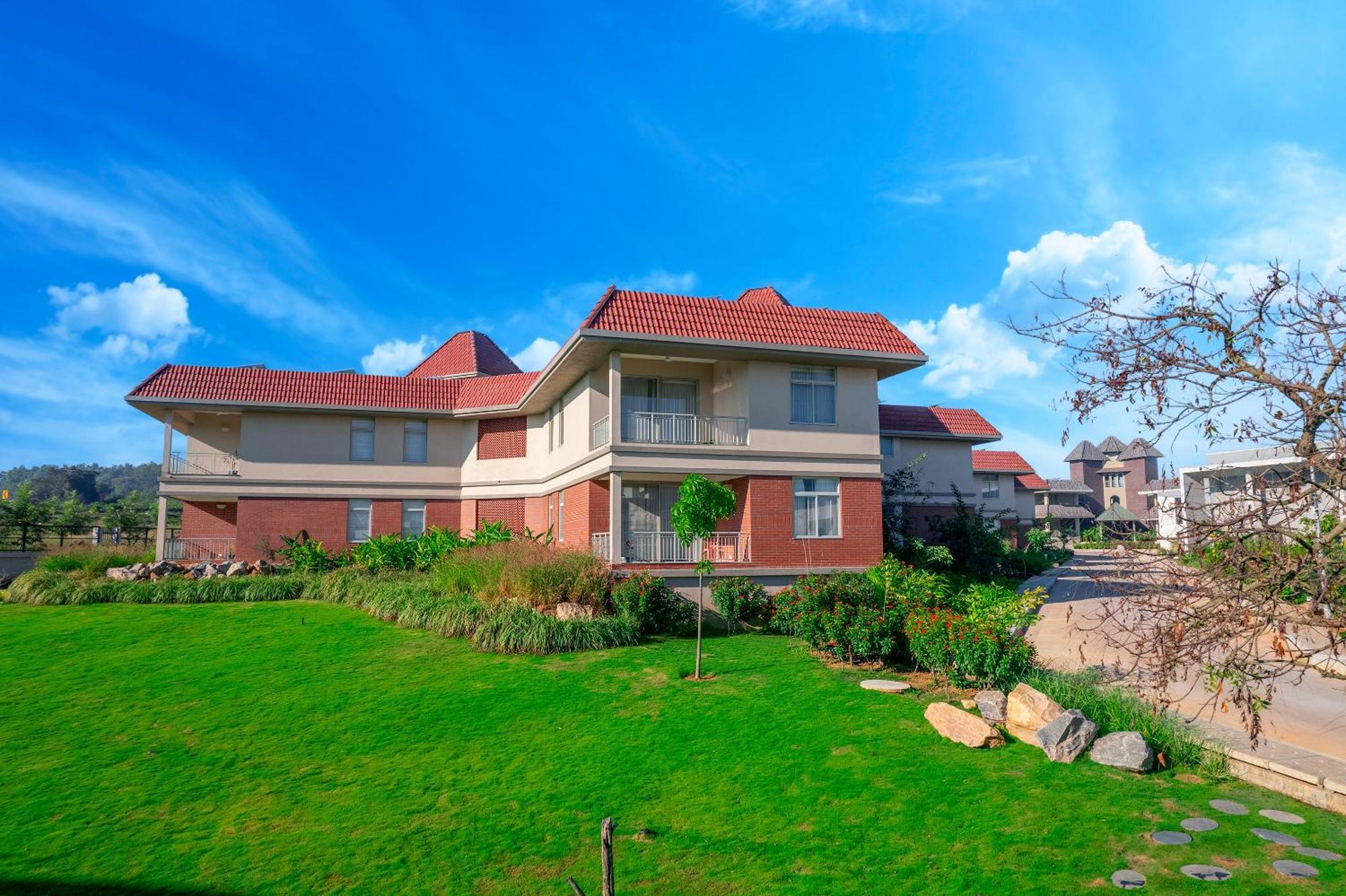 Kshemavana The Wellness Retreat Resort 5*