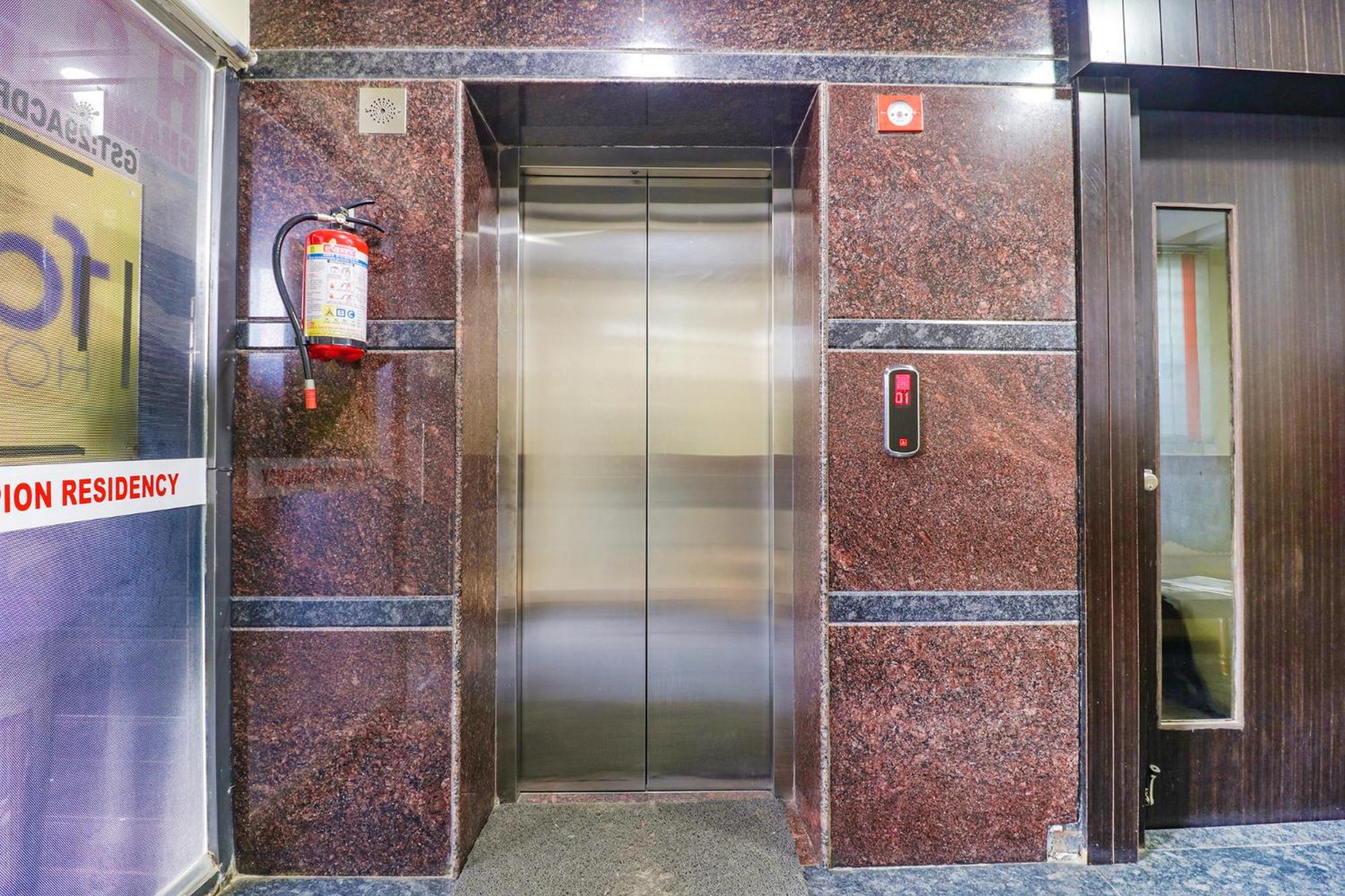 Fabhotel Champion Residency - Whitefield Main Road