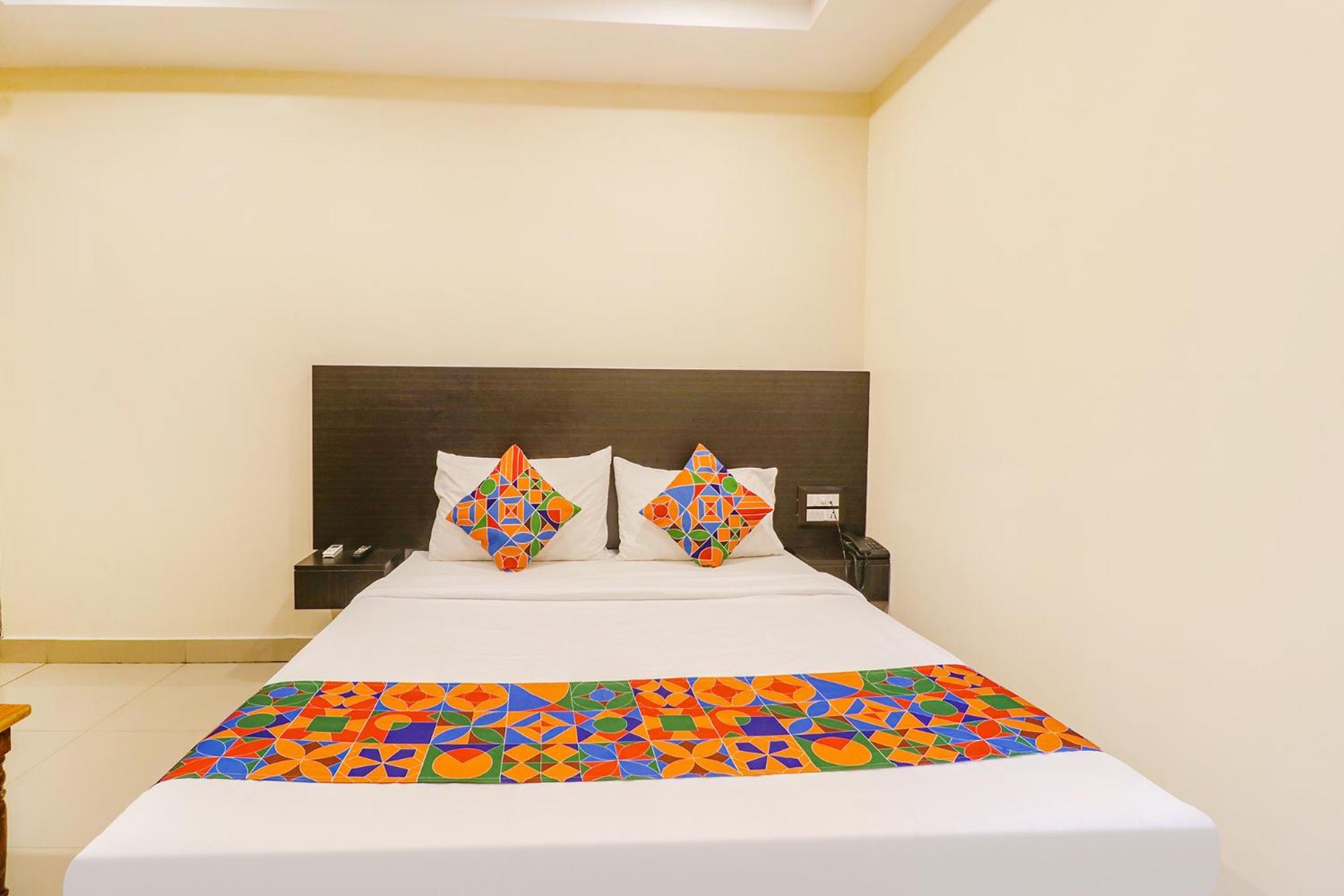 Fabhotel Champion Residency - Whitefield Main Road