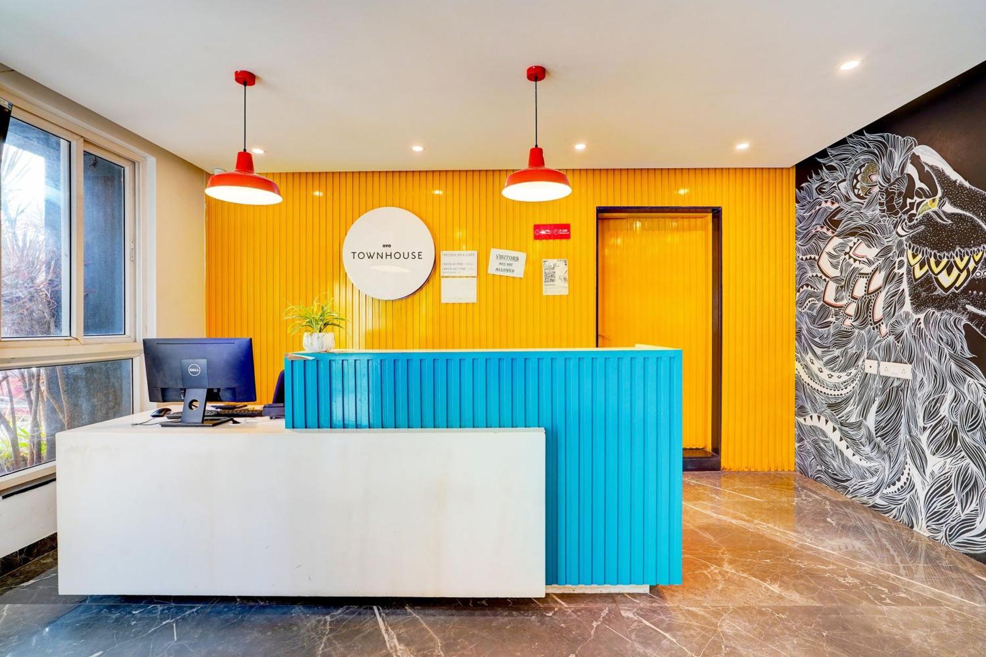 Super Townhouse Hebbal Bhadrappa Layout 4* Bangalore