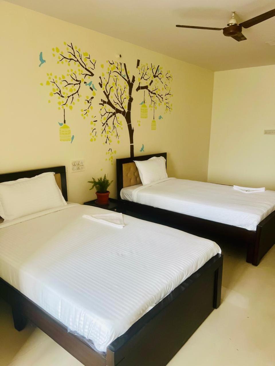 Keerthi Service Apartment, Bellandur Apartment *