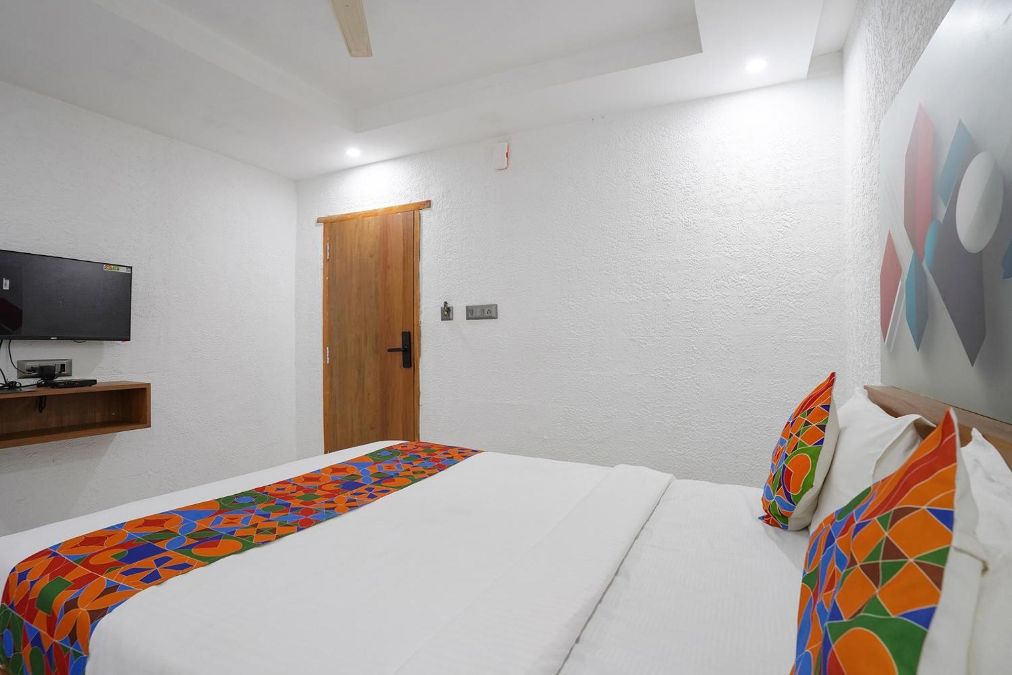 Fabhotel Nk Comforts - Jp Nagar Hotel Bangalore