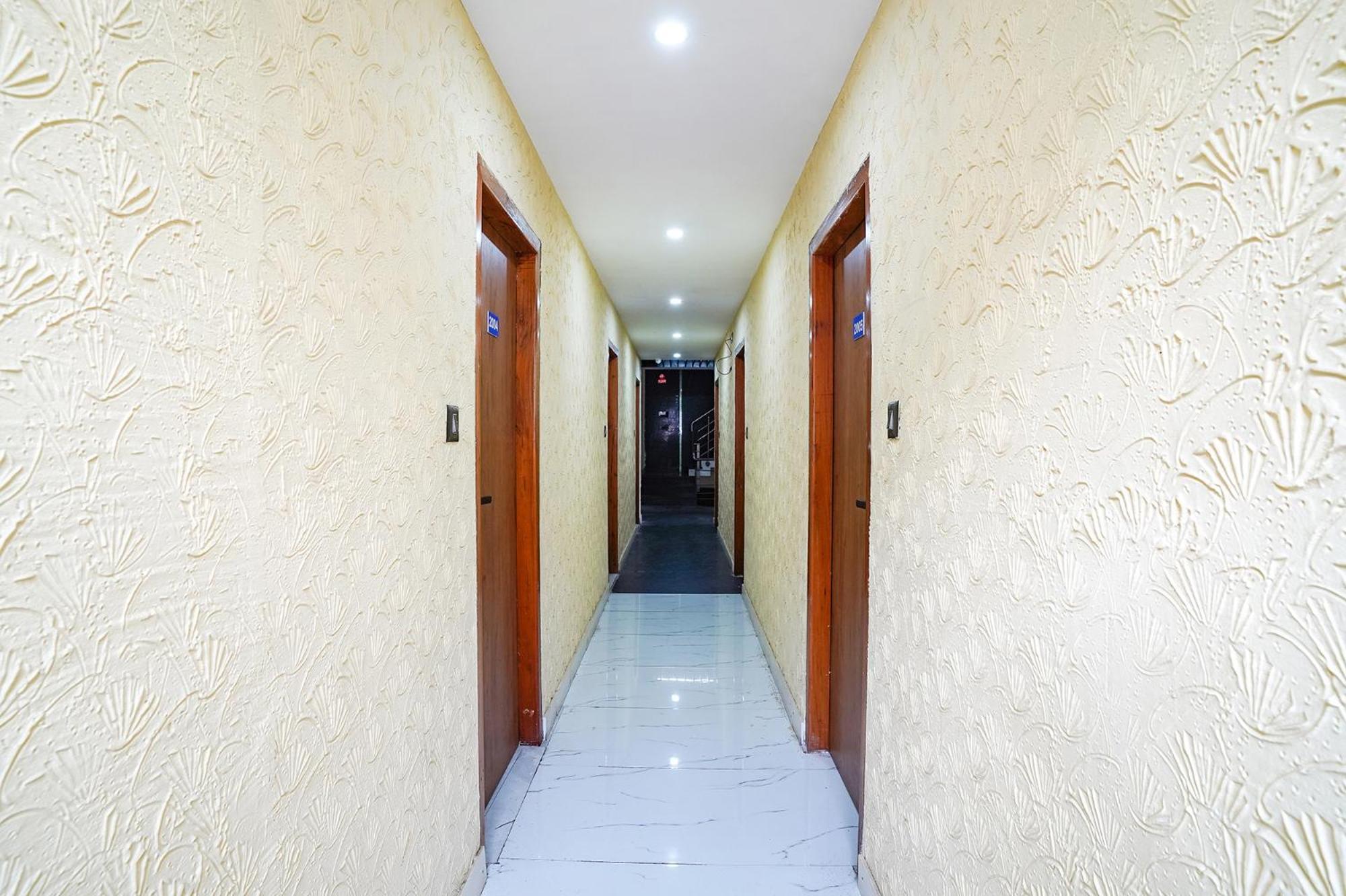 Fabhotel Nk Comforts - Jp Nagar Hotel Bangalore