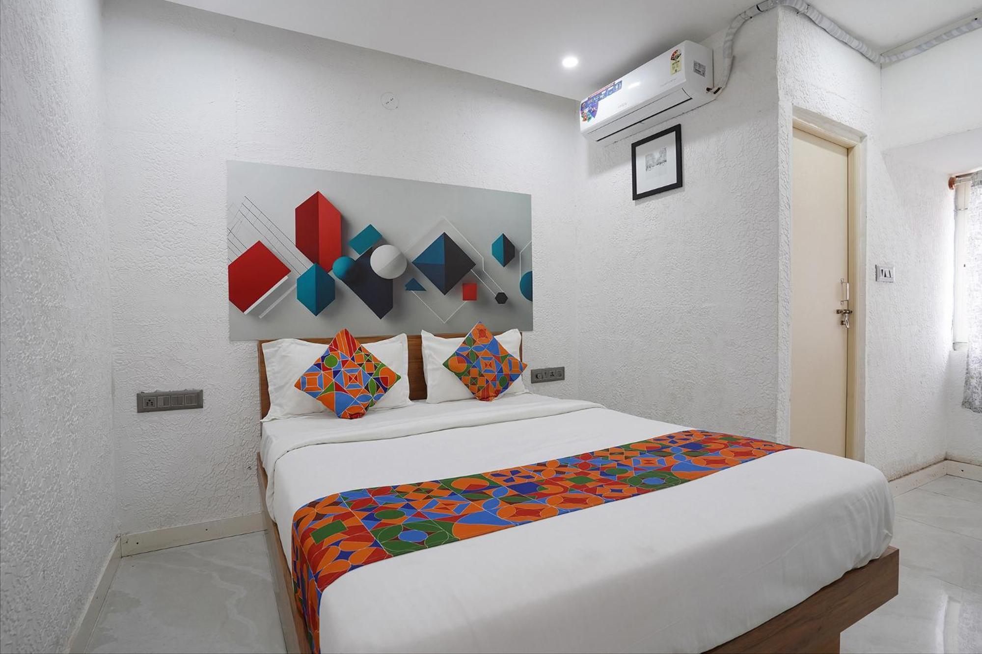 Hotel Fabhotel Nk Comforts - Jp Nagar 3*