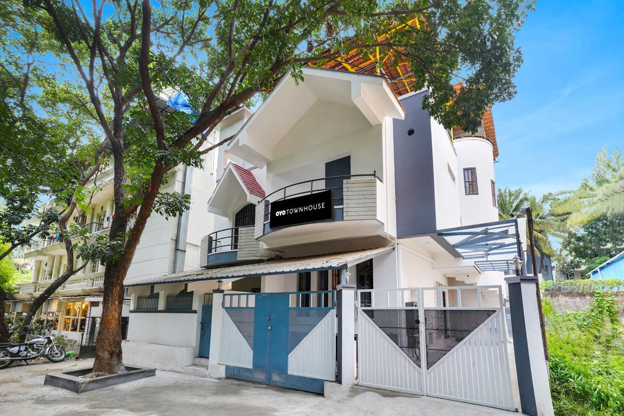 Super Collection O Indiranagar Hotel Bangalore