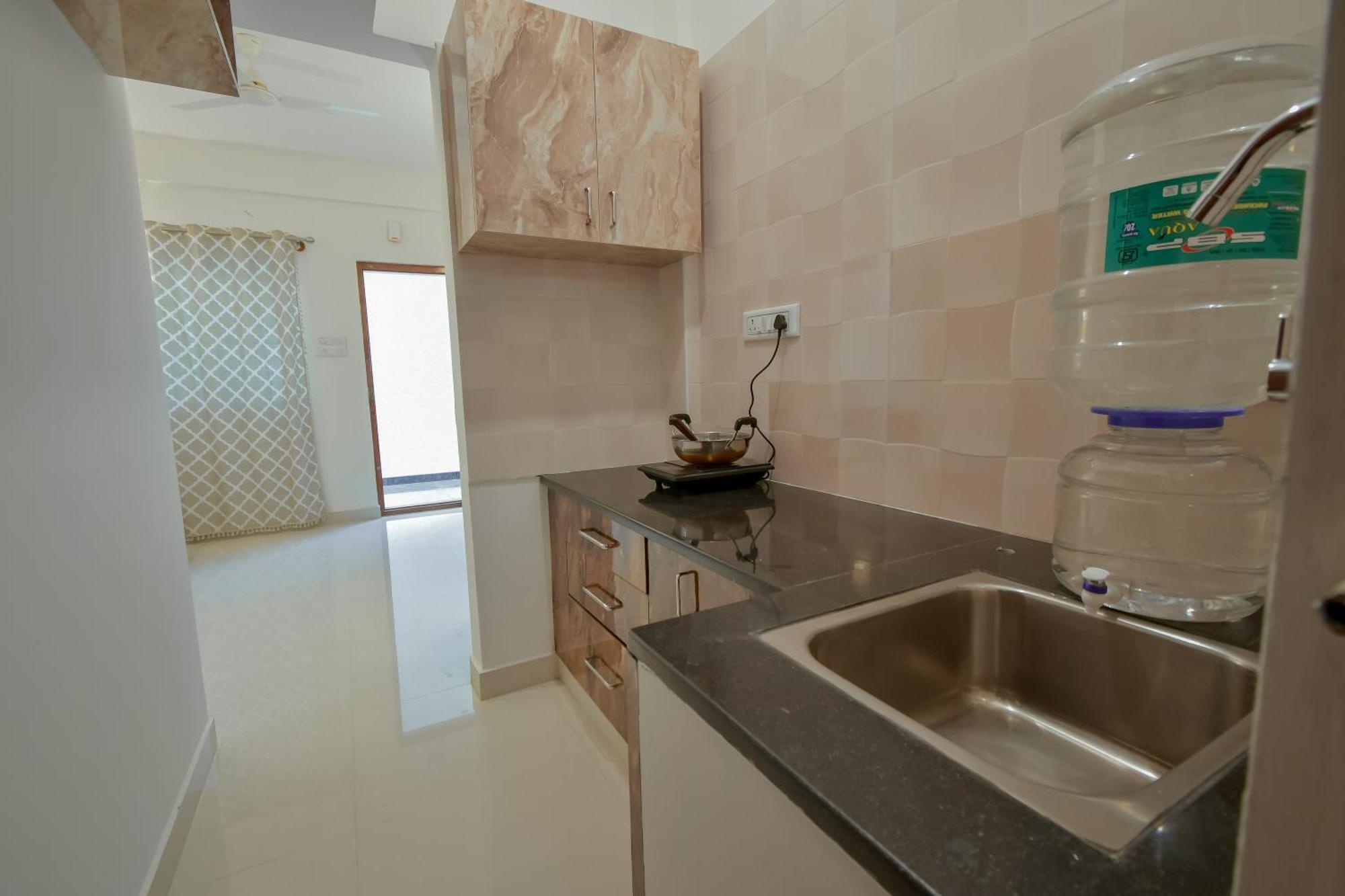 Ritam, 1bhk In Whitefield Apartment *