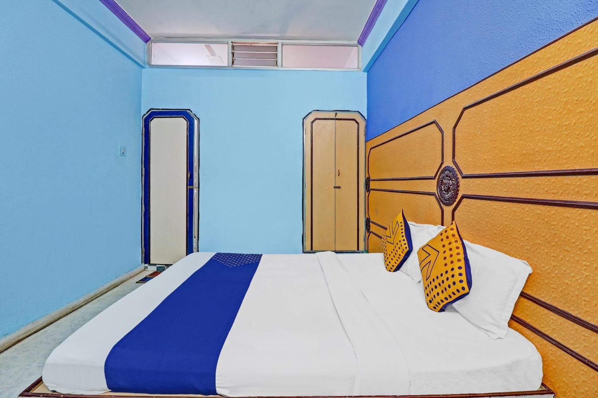 Spot On Sahara Hotel 2*