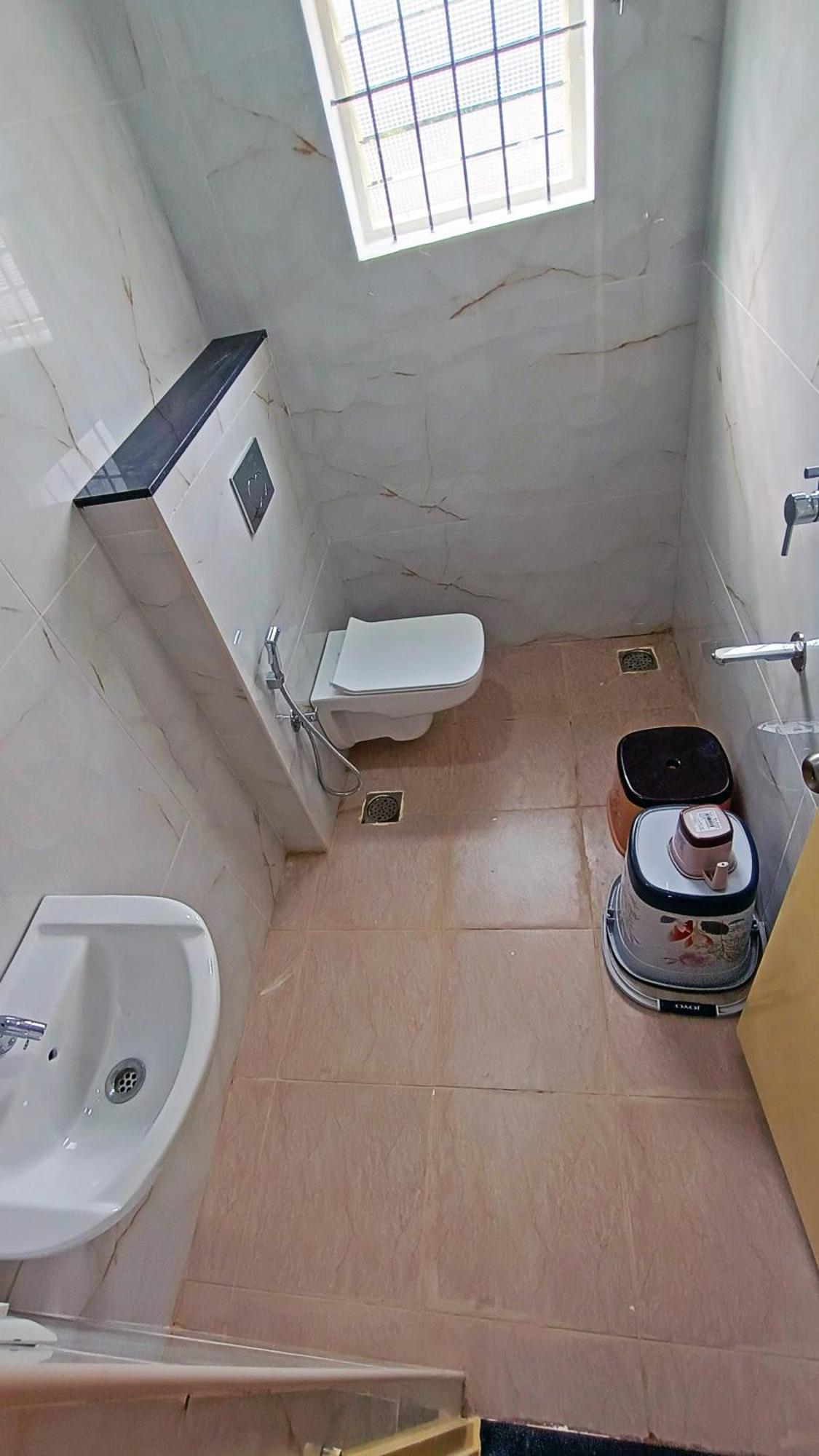 Shiva's Hotel