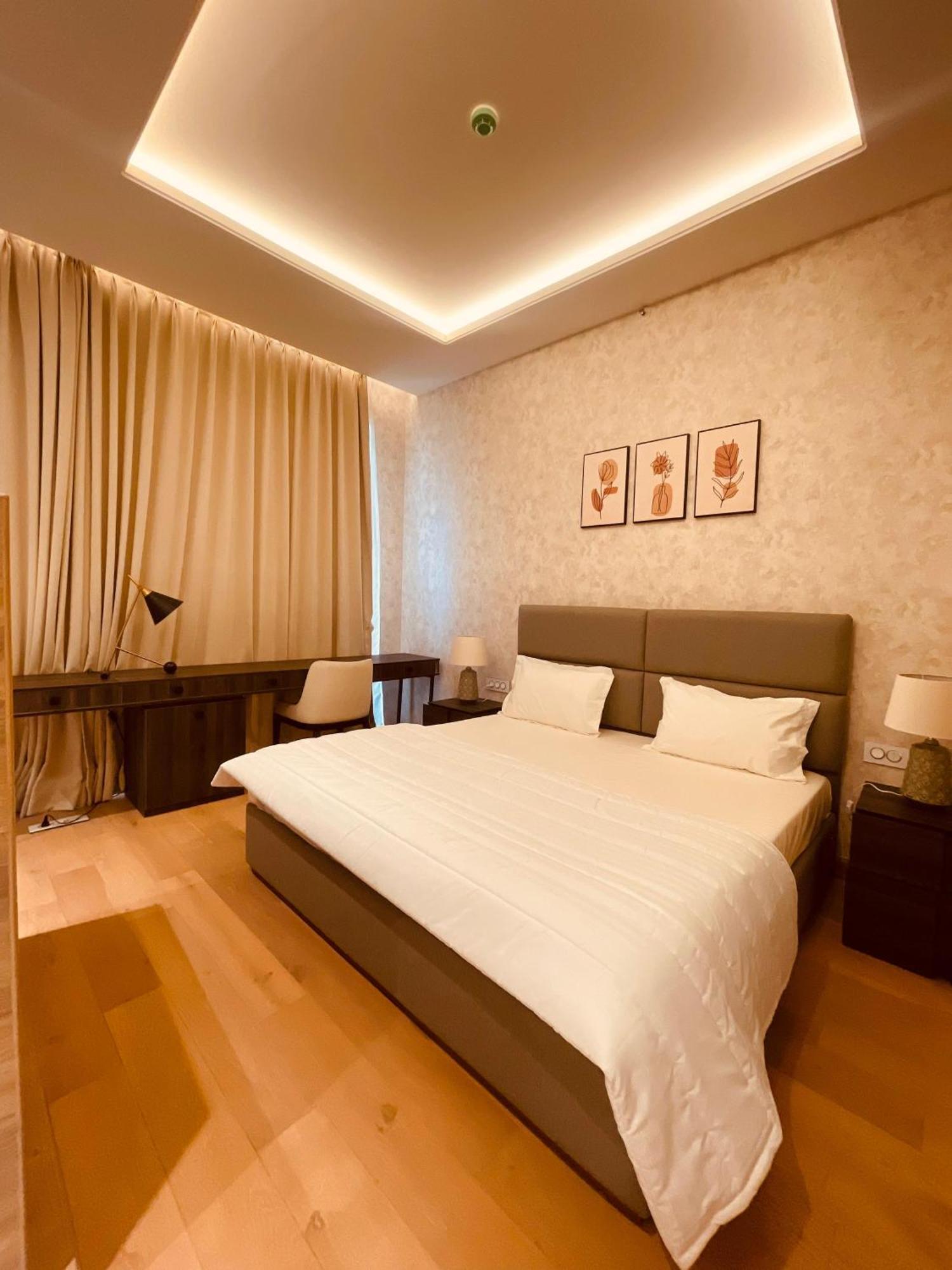 Apartment Leela Bhartiya - Luxury