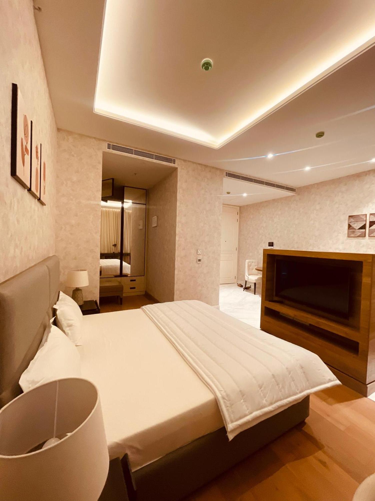 Leela Bhartiya - Luxury Apartment Bangalore