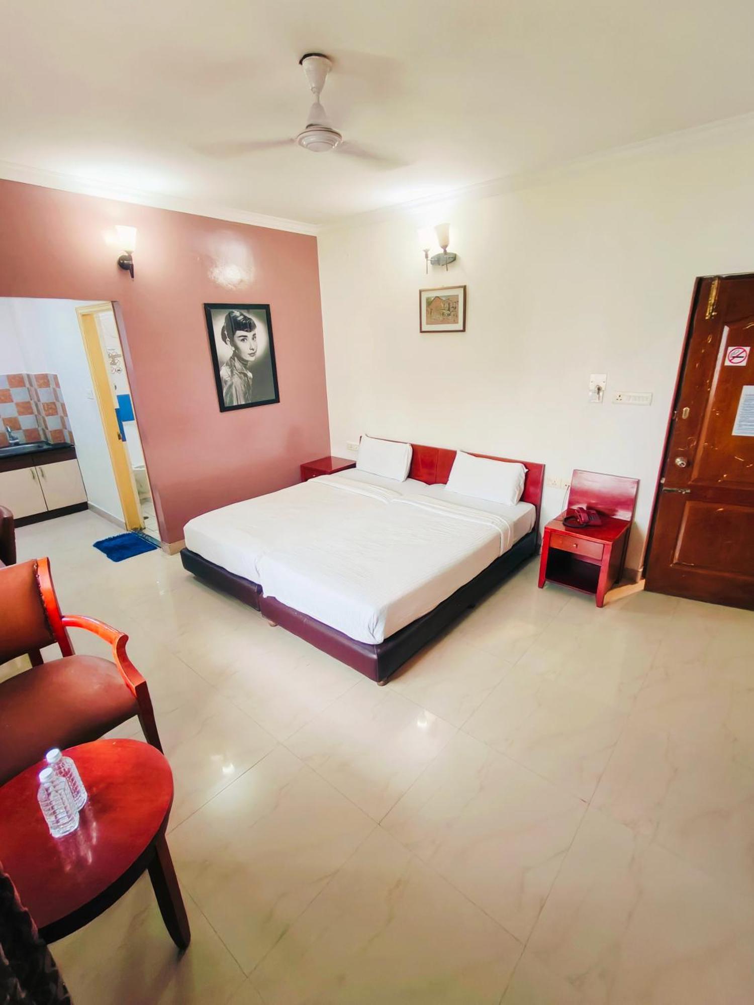 Kings Palace Grounds Hotel Bangalore