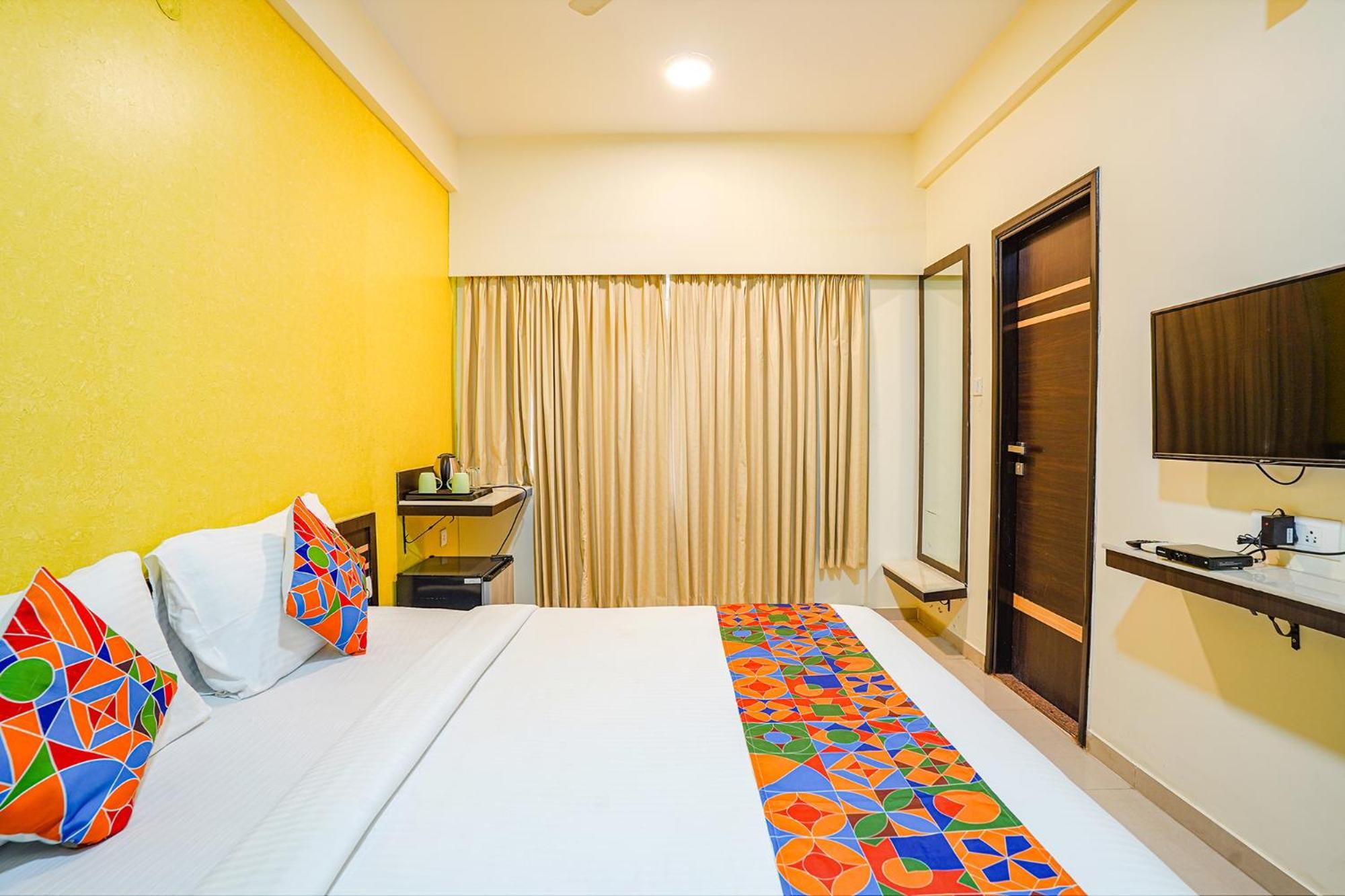 Fabhotel Sky View Palace - Marathahalli Outer Ring Road 3* Bangalore