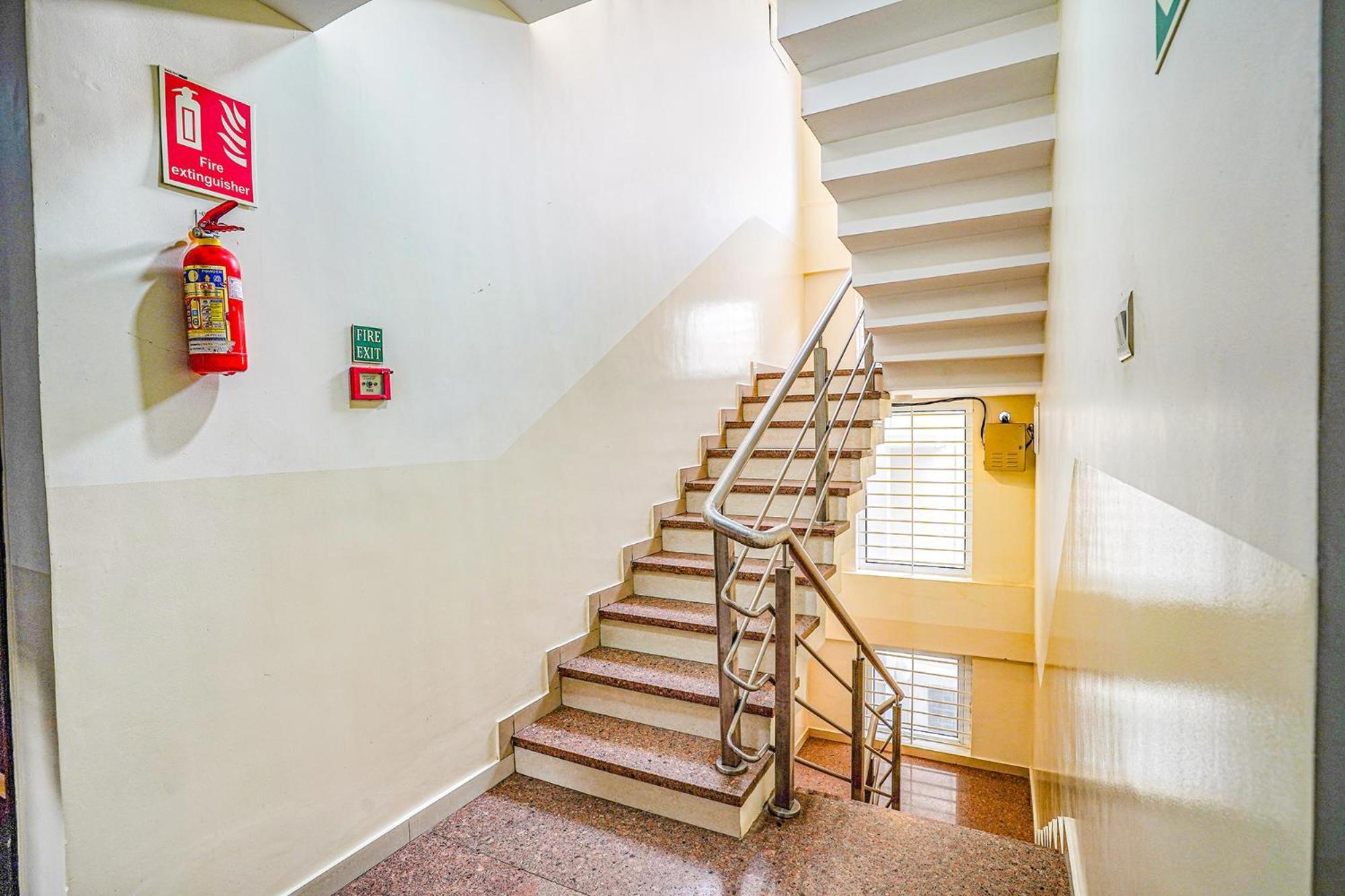 Fabhotel Sky View Palace - Marathahalli Outer Ring Road Hotel Bangalore