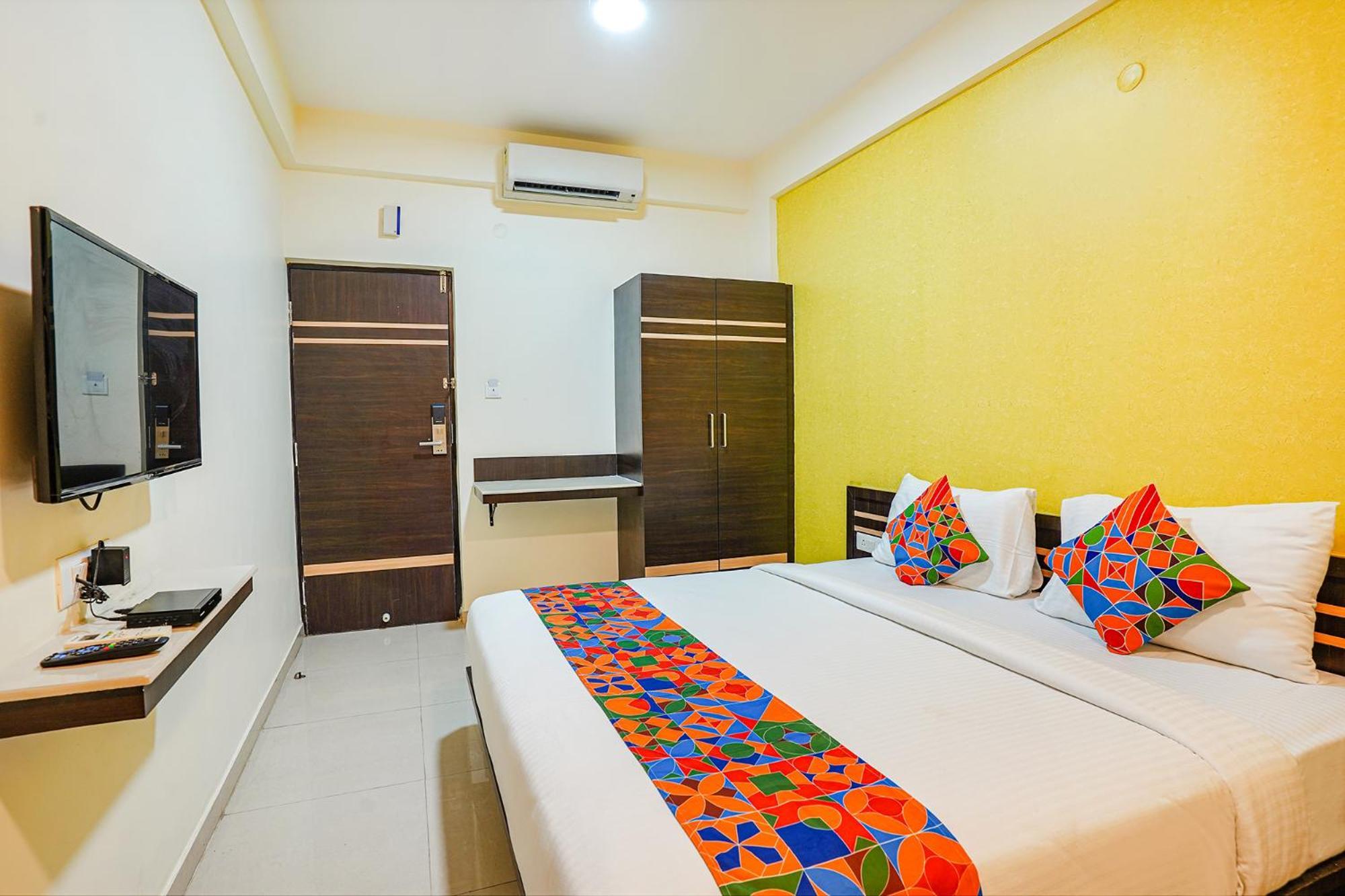 Fabhotel Sky View Palace - Marathahalli Outer Ring Road 3* Bangalore